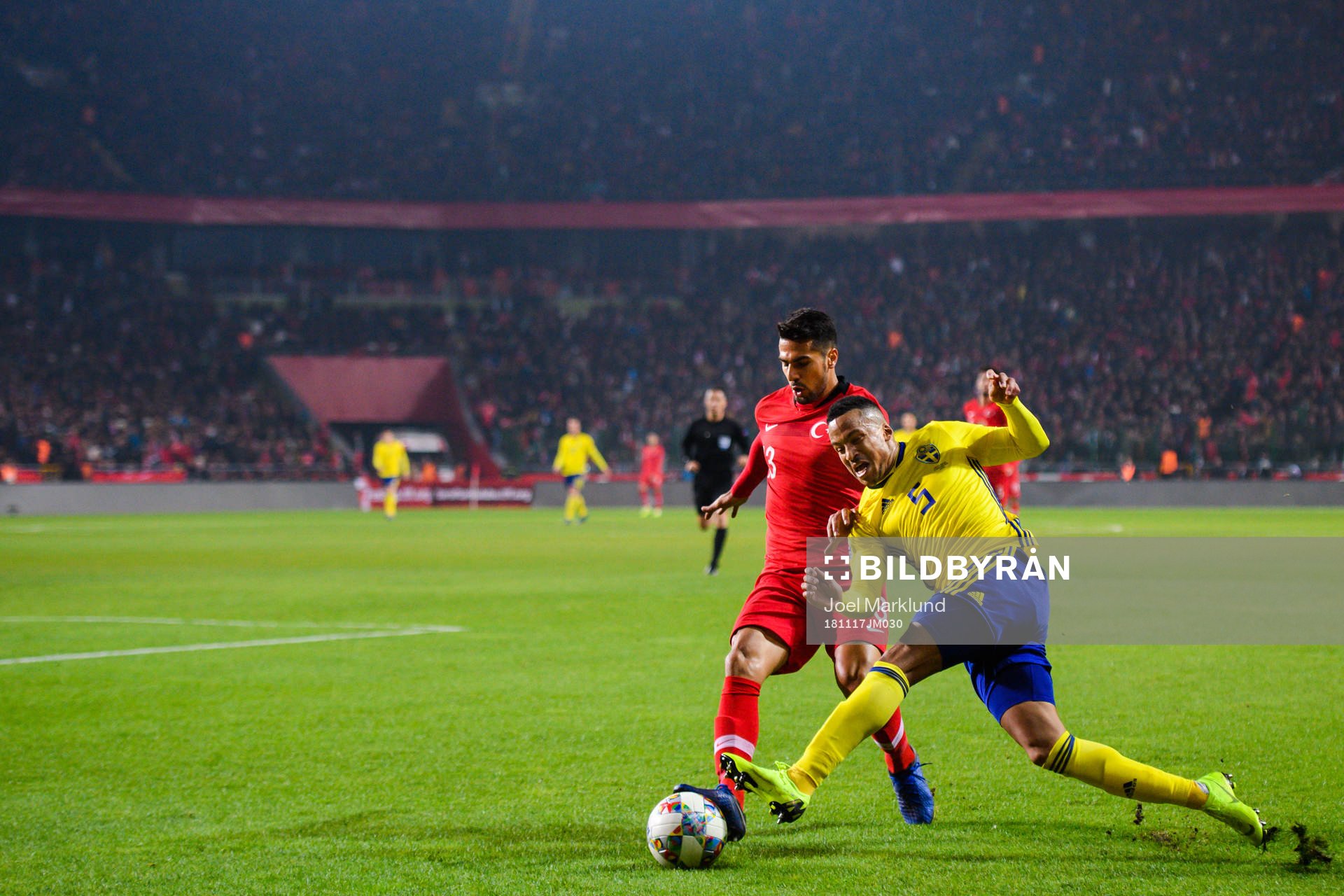 Zeki Celik of Turkey and Martin Olsson of Sweden