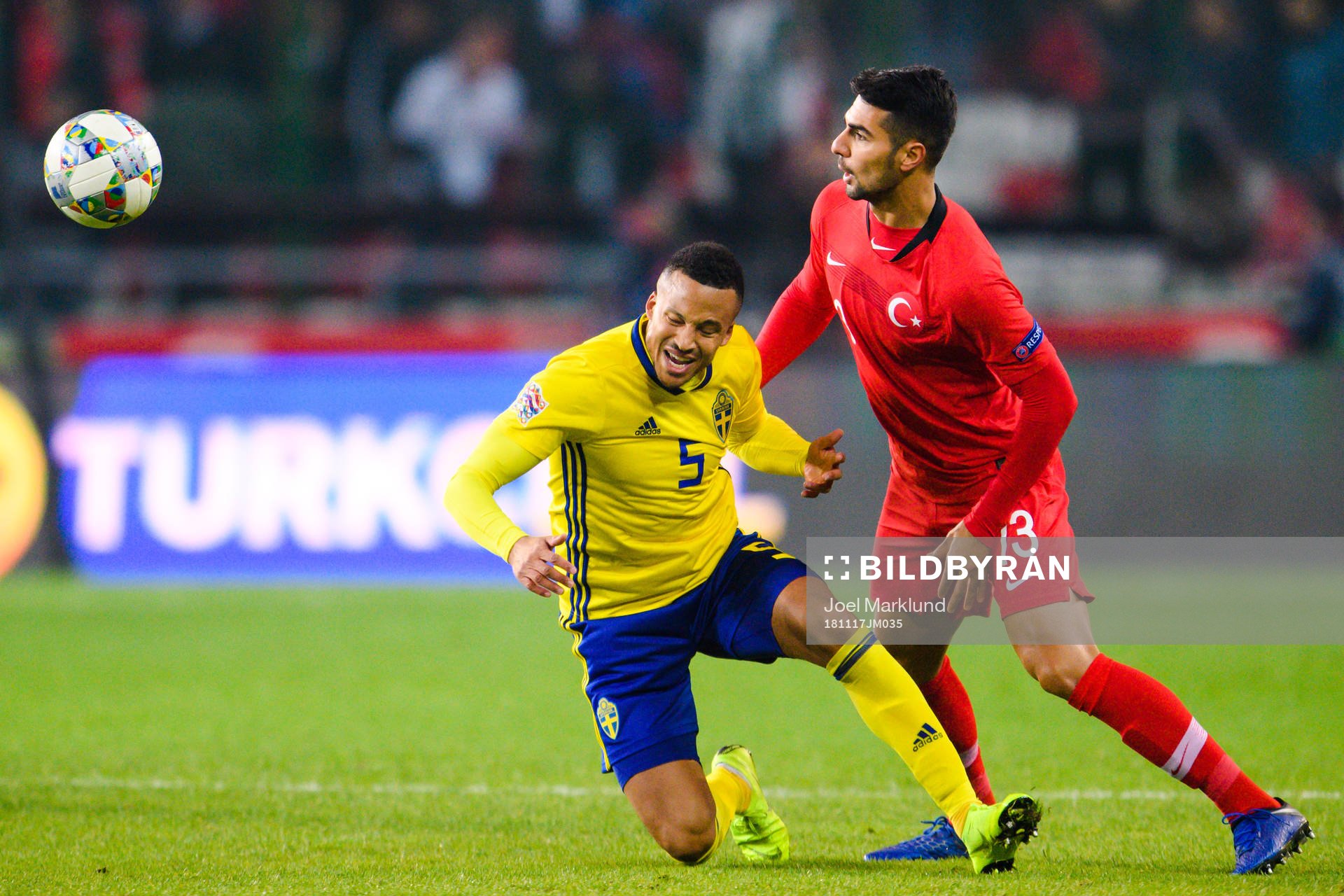 Martin Olsson of Sweden and Zeki Celik of Turkey