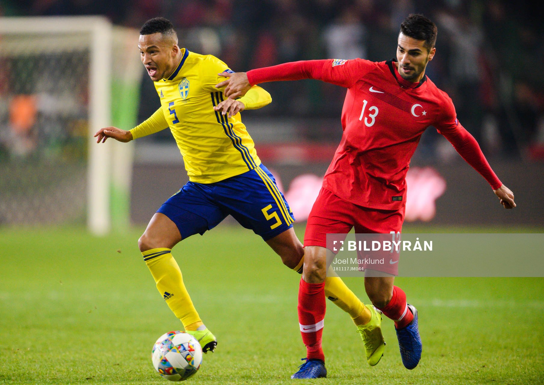 Martin Olsson of Sweden and Zeki Celik of Turkey