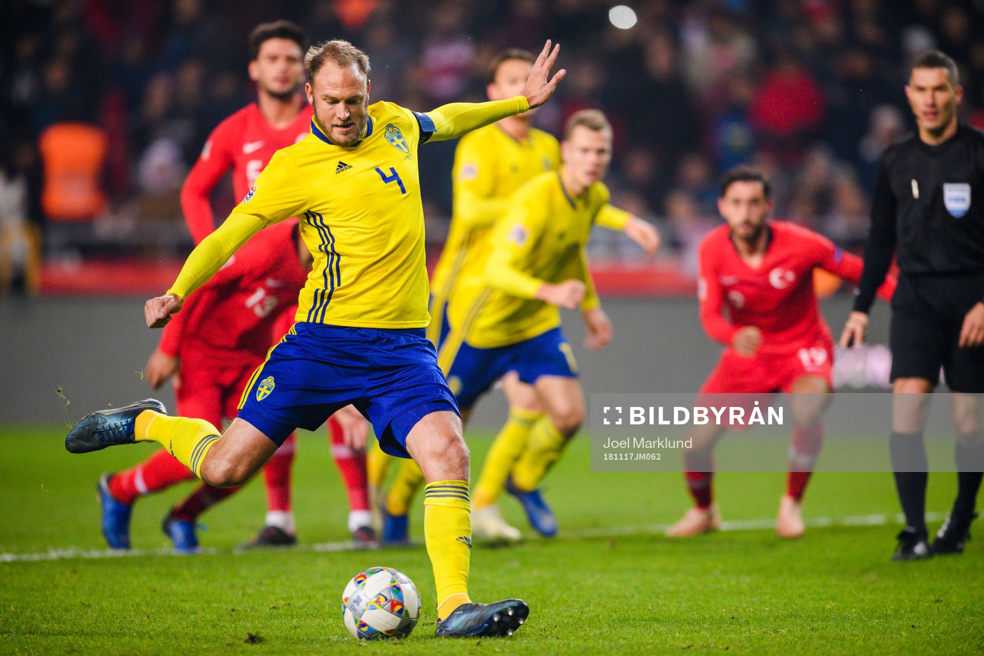Andreas Granqvist of Sweden scores 0-1