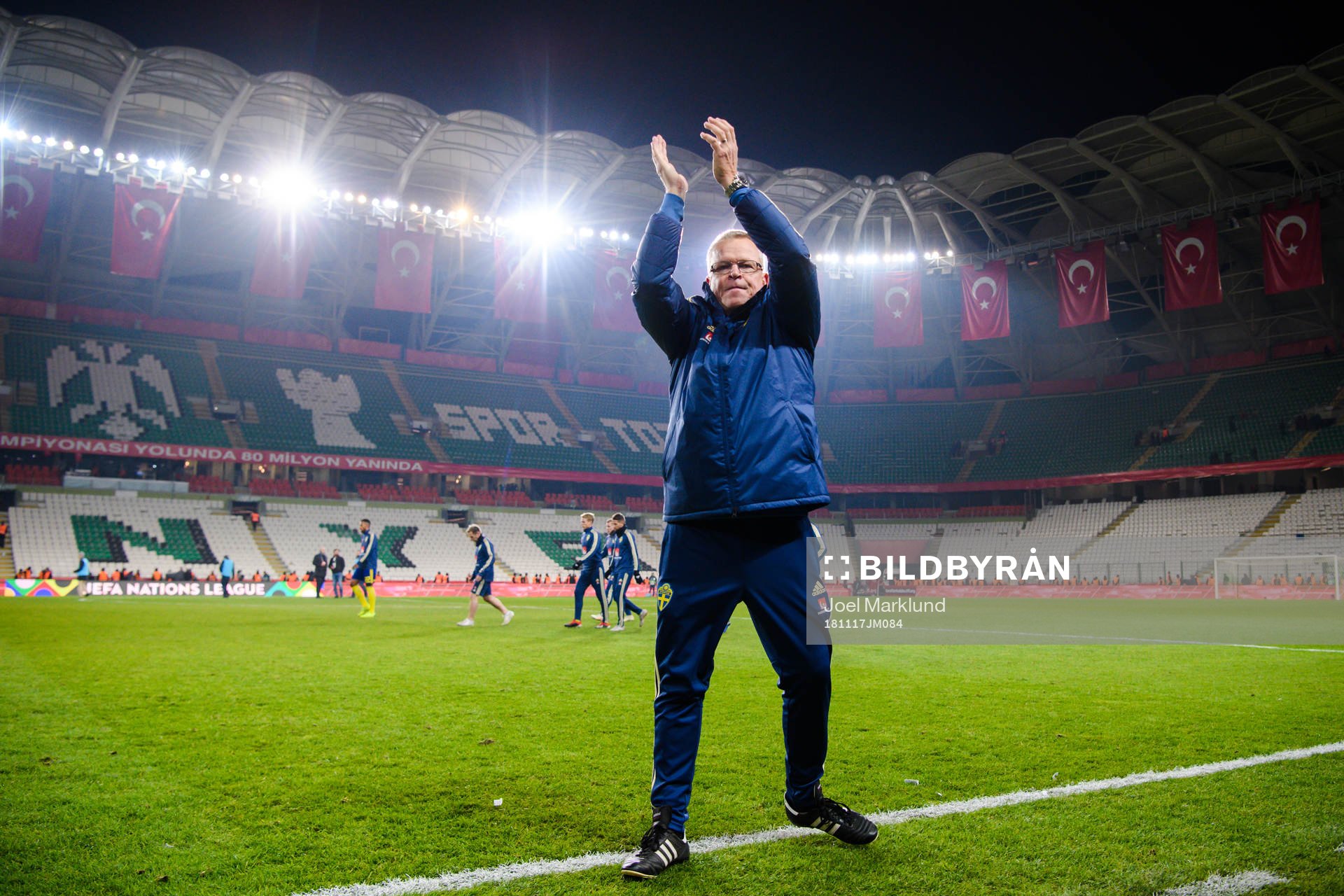 Head coach Janne Andersson of Sweden celebrates after the Nations League football match between Turkey and Sweden on November 17, 2018 in Konya.