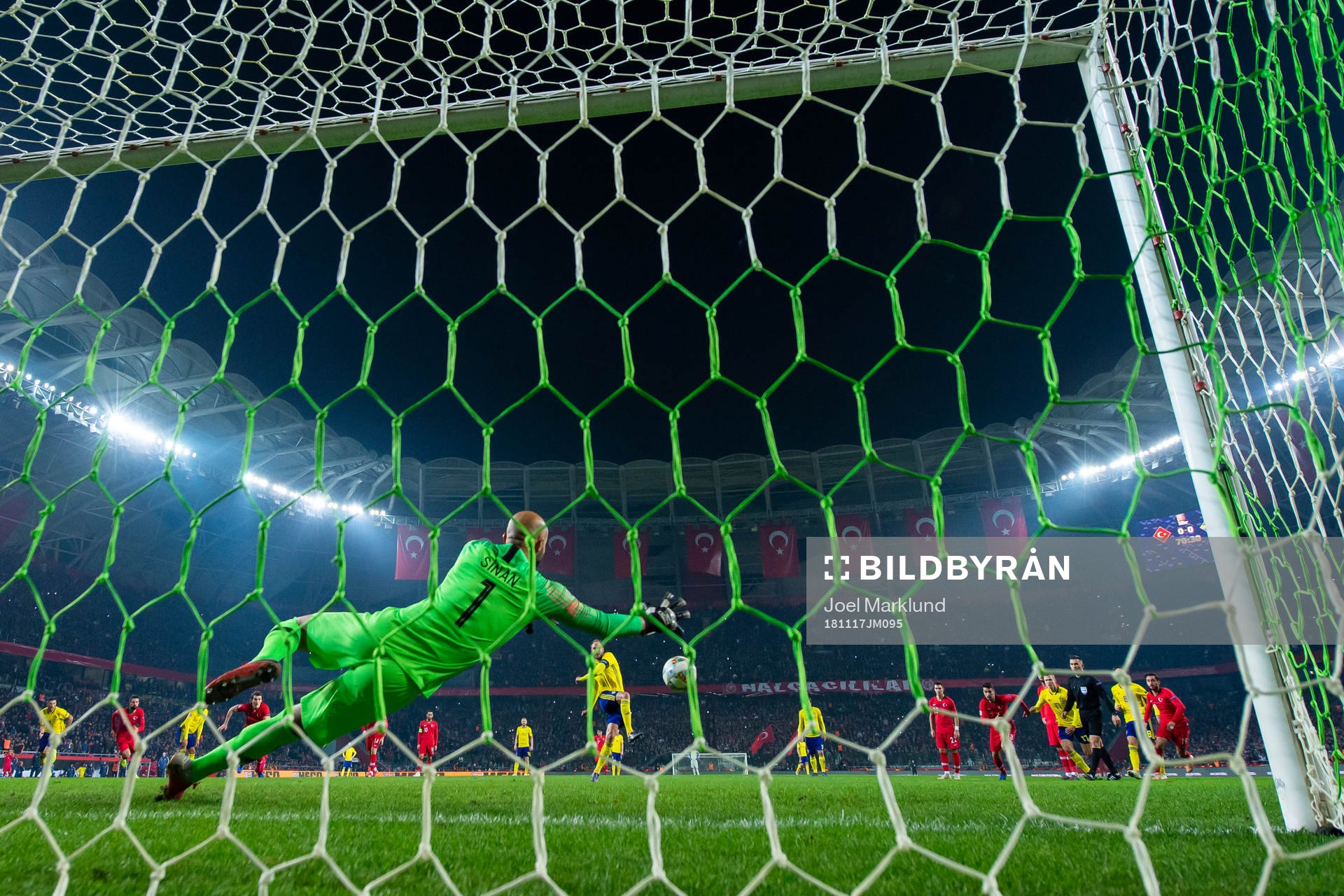 Andreas Granqvist of Sweden scores 0-1