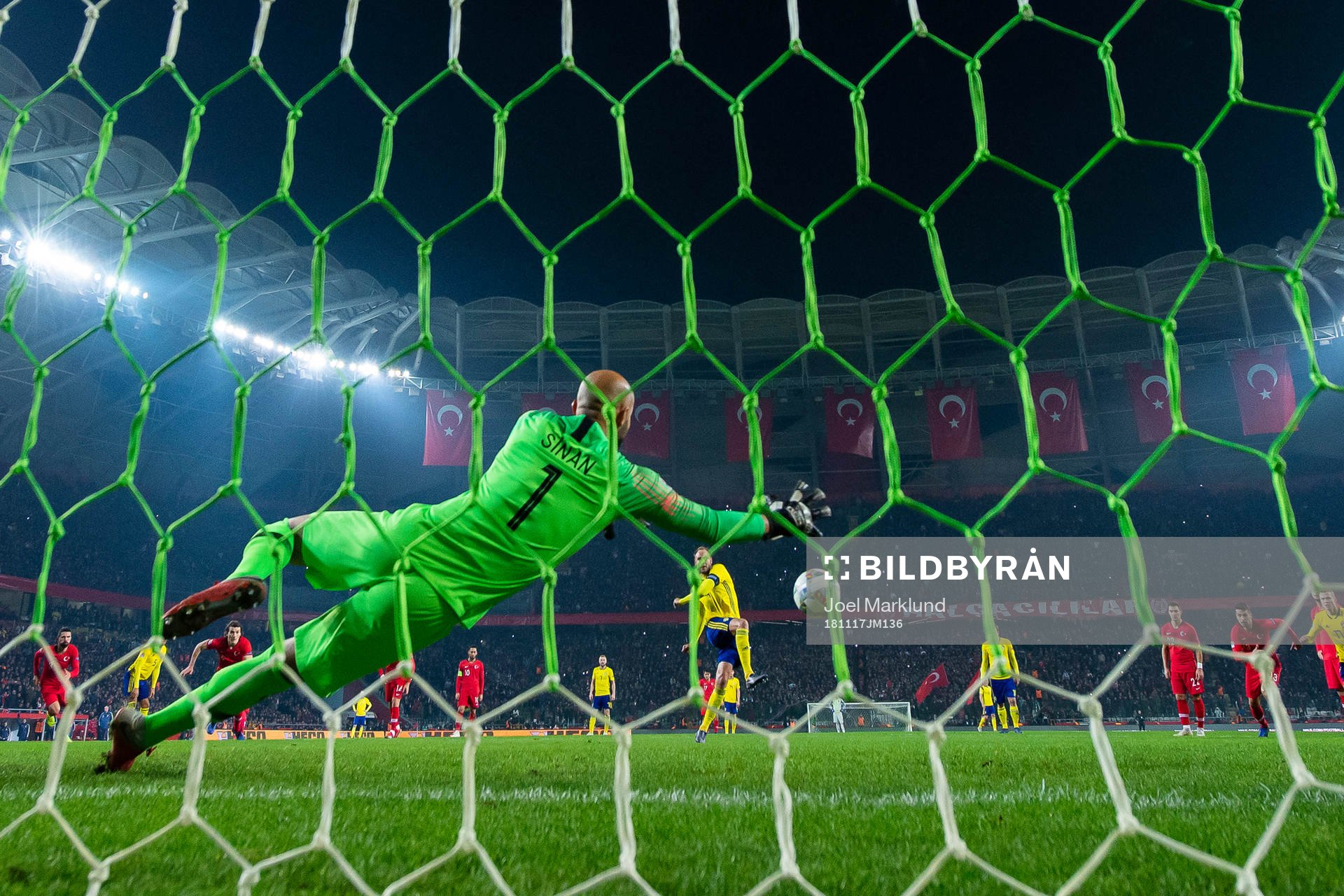 Andreas Granqvist of Sweden scores 0-1