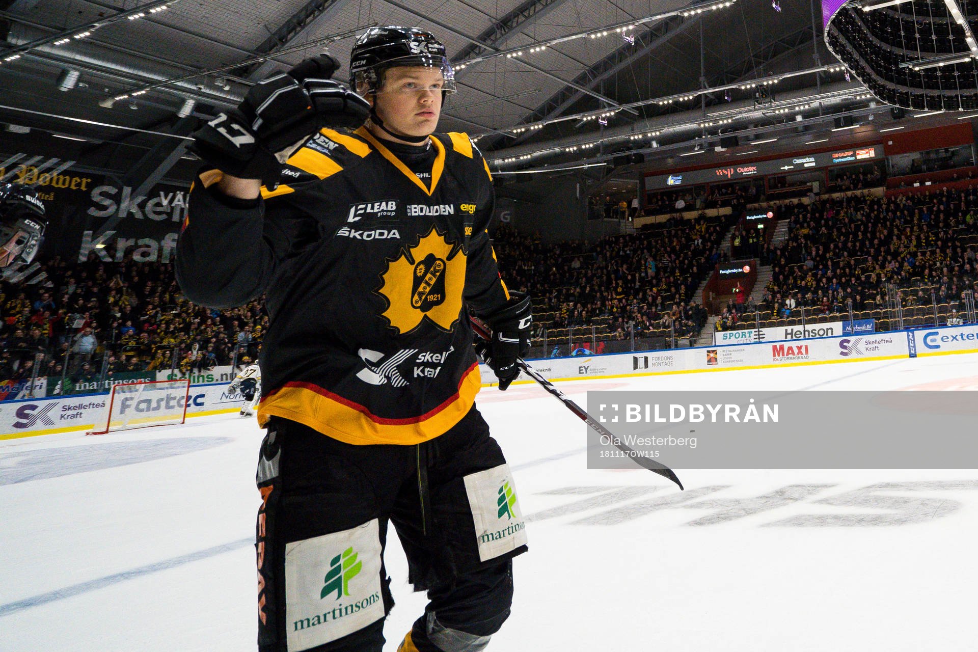 Skellefteås Albin Eriksson jublar