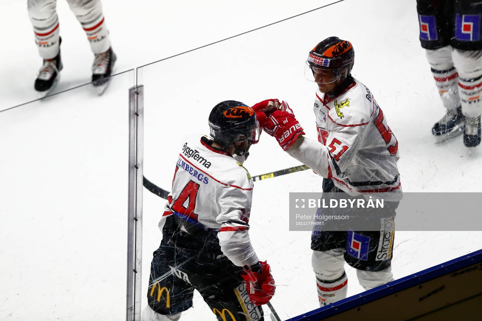 Örebros Tom Wandell jublar