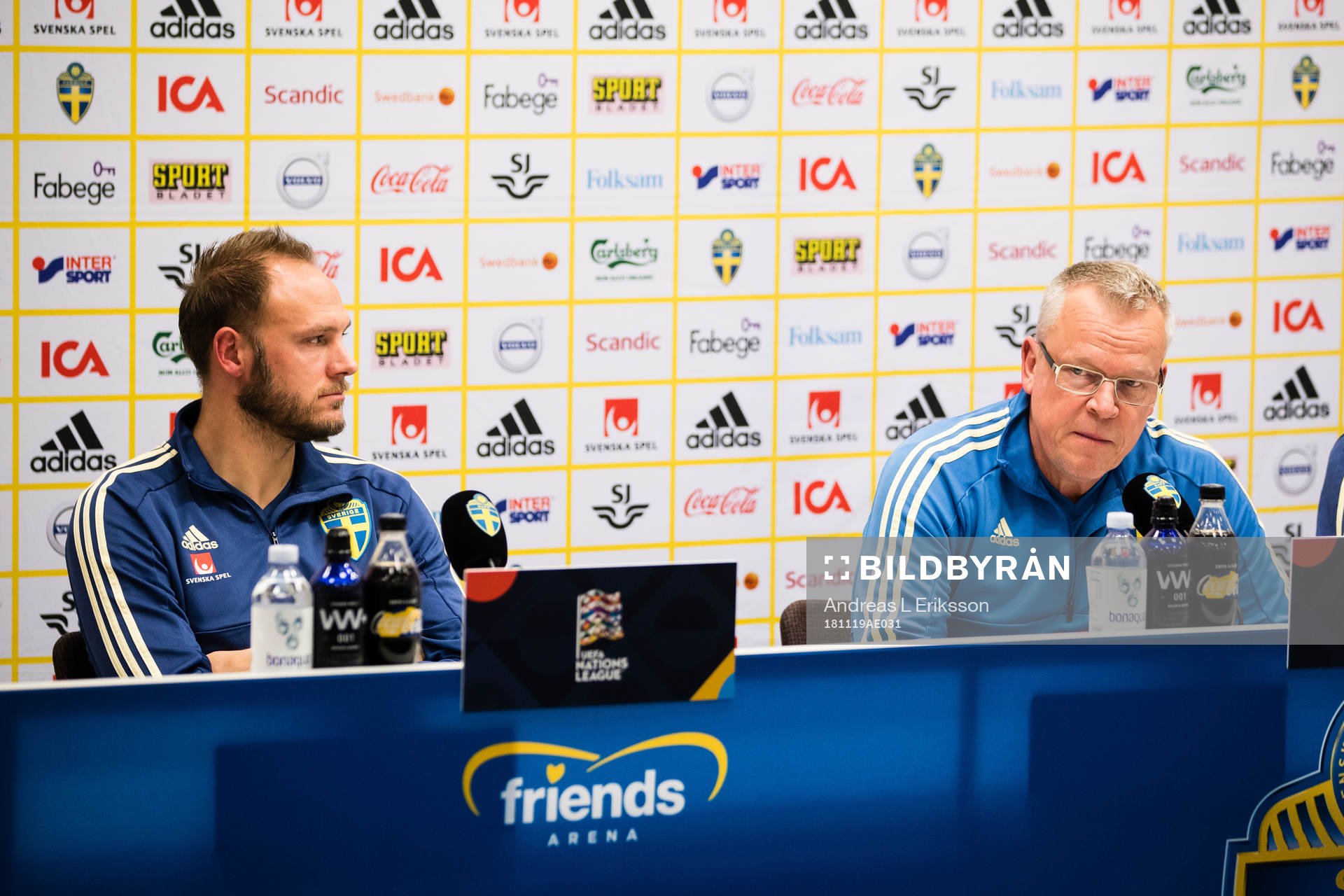 Head coach Janne Andersson and Andreas Granqvist of Sweden
