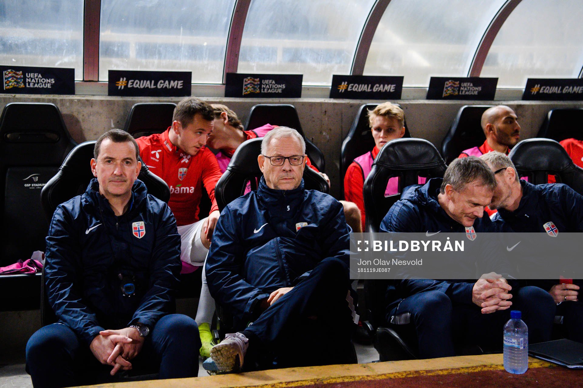 Per Joar Hansen, assistant coach, and Lars Lagerbäck, head