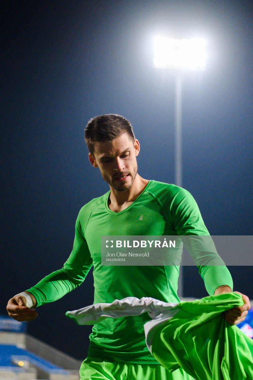 Goalkeeper Rune Almenning Jarstein of Norway celebrates