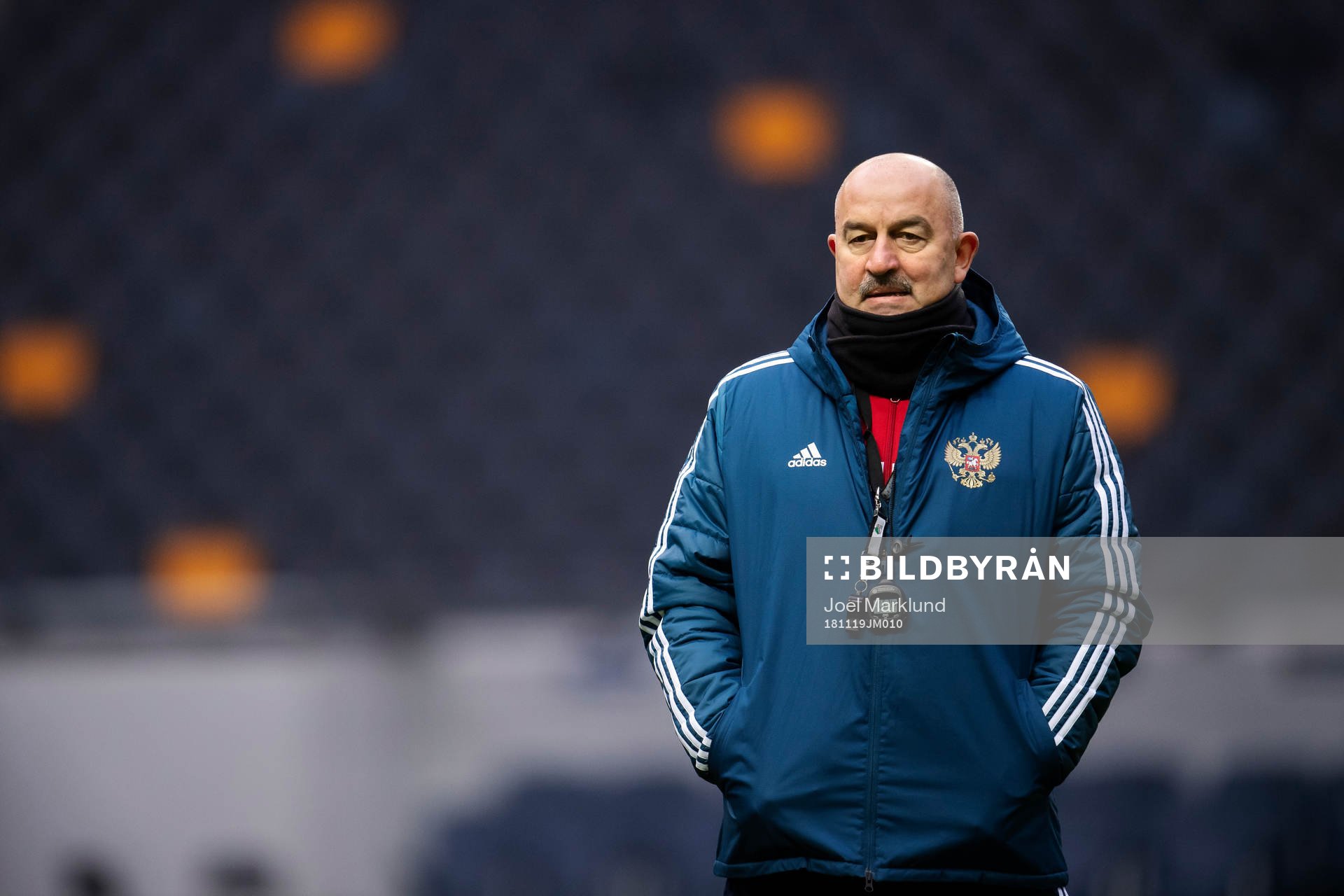 Head coach Stanislav Cherchesov of Russia