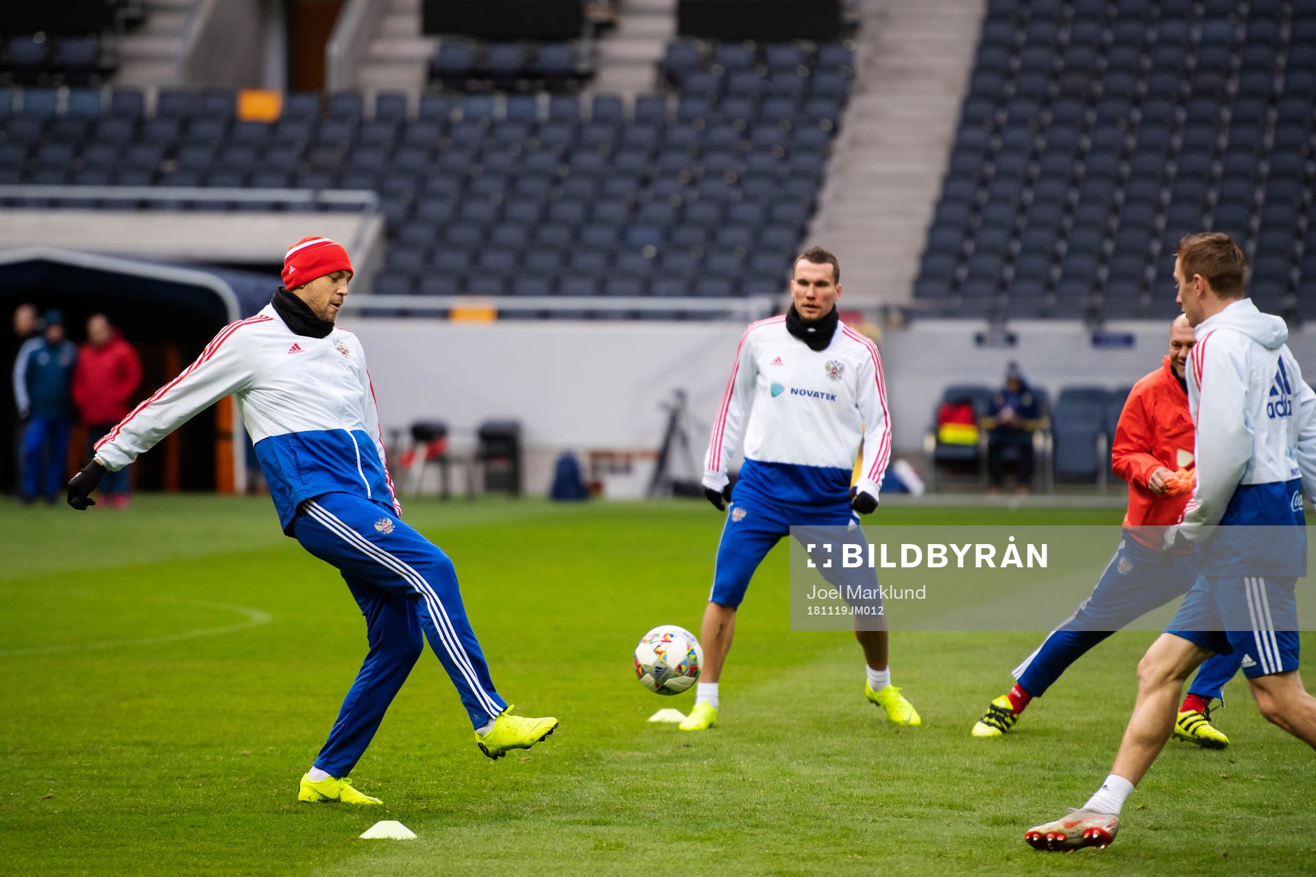 Artem Dzyuba of Russia