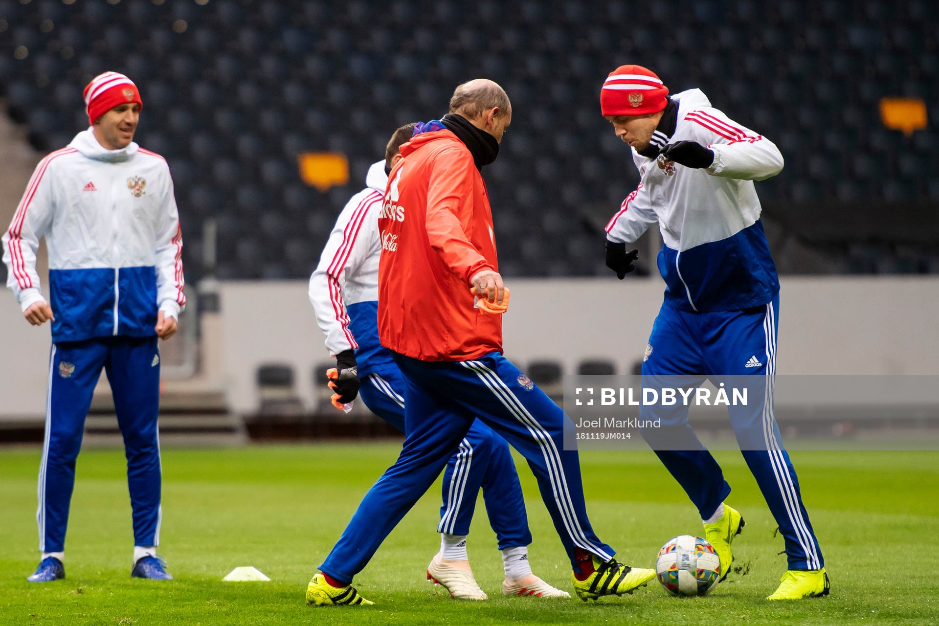 Artem Dzyuba of Russia