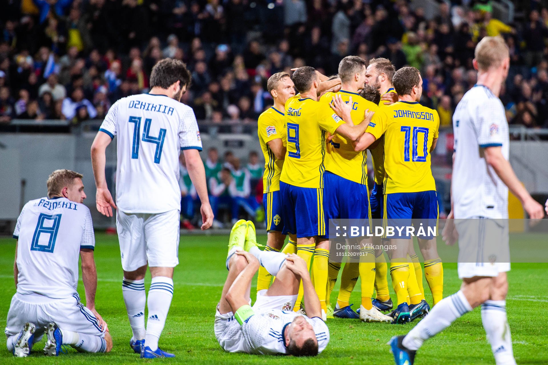 Players of Sweden celebrates after 1-0 during the Nations League football match between Sweden and Russia on November 20, 2018 in Stockholm.