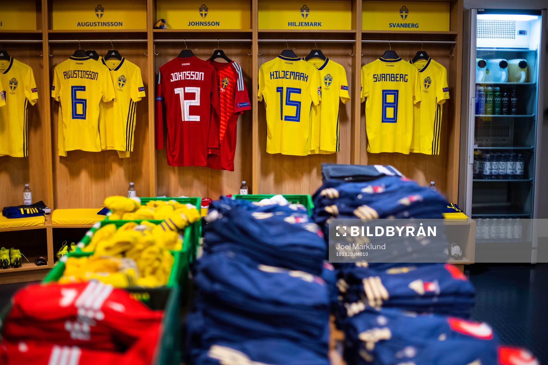 The jerseys of Ludwig Augustinsson, goalkeeper Karl-Johan
