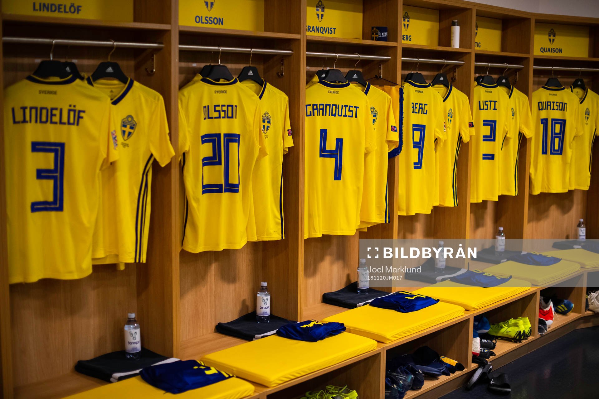 The jerseys of Victor Nilsson Lindelöf, Kristoffer Olsson,