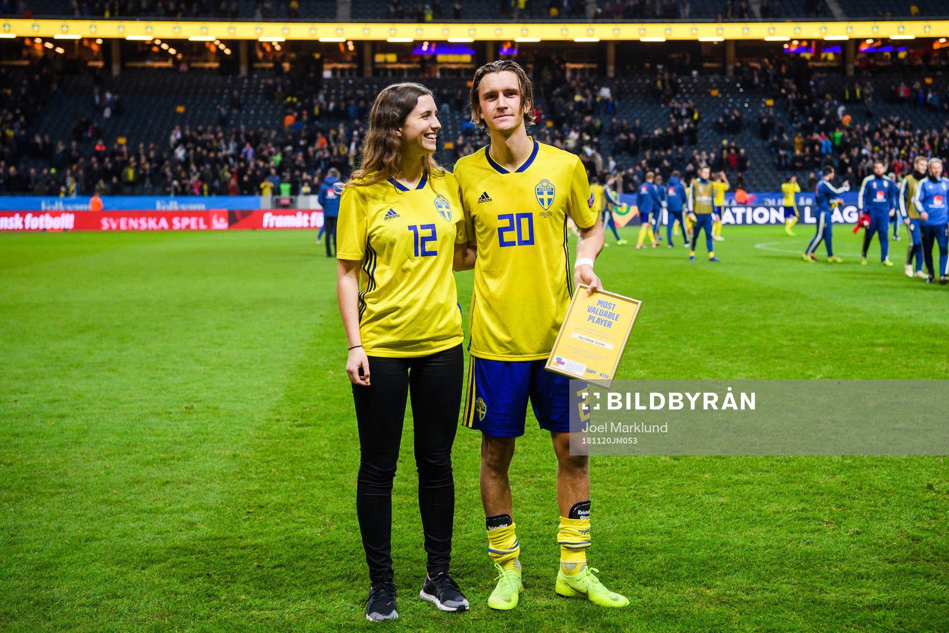 Kristoffer Olsson of Sweden receives MVP, most valuable