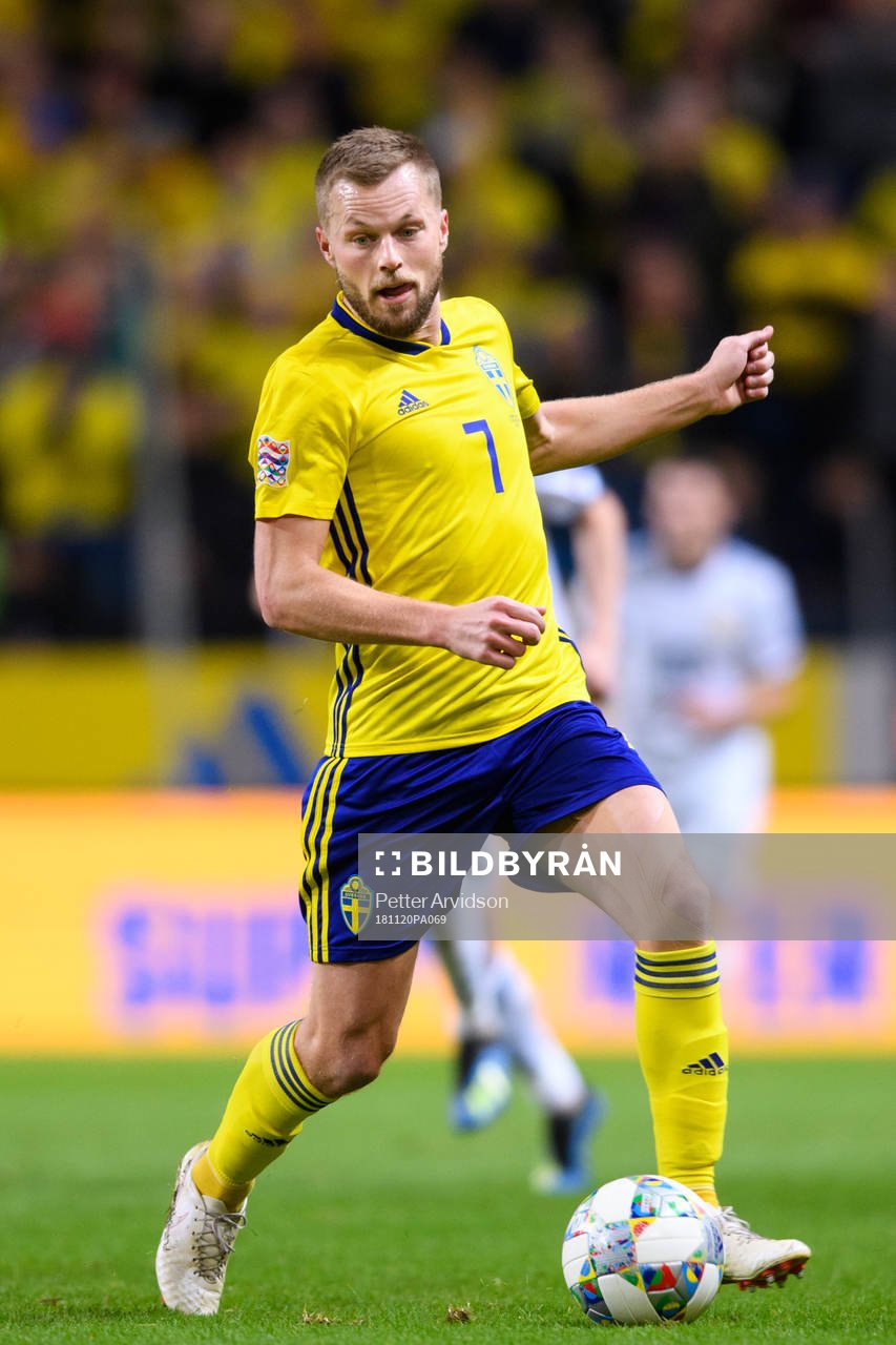 Sebastian Larsson of Sweden