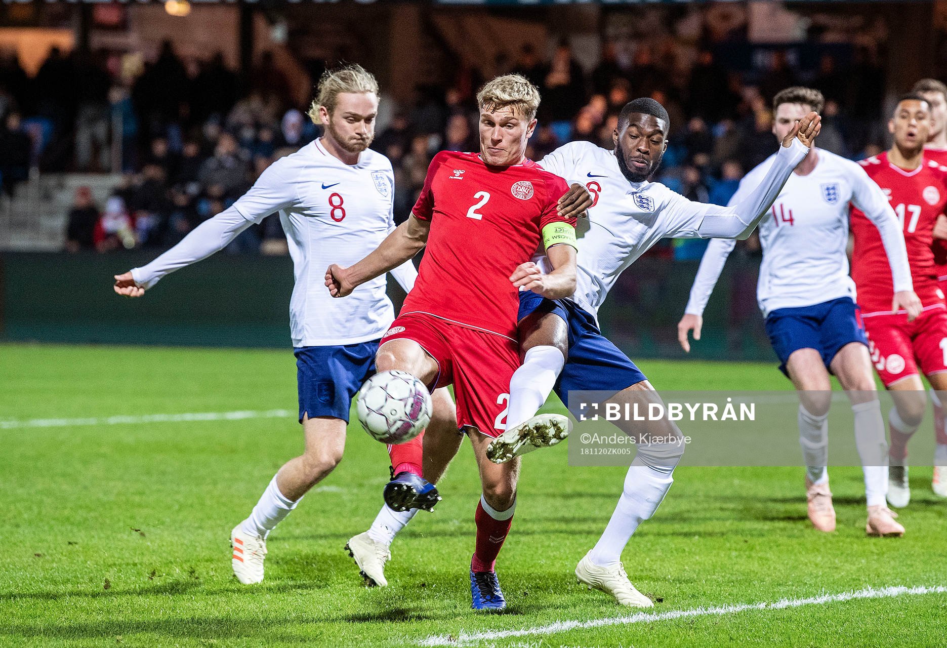 [DK=20181120: Tom Davies, England, Rasmus Nissen