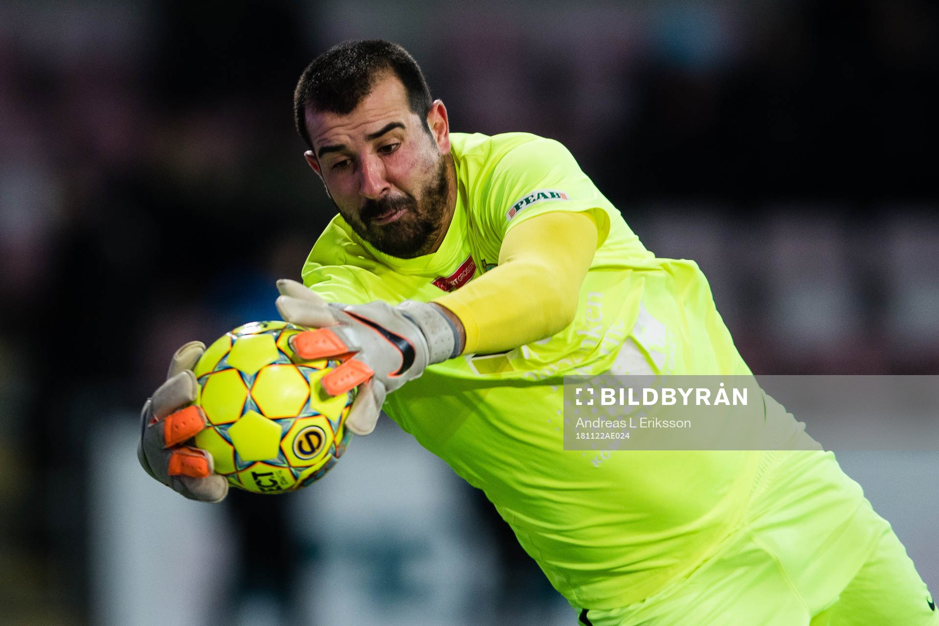 AFC Eskilstunas målvakt Gianluca Curci under fotbollsmatchen i kvalet till Allsvenskan mellan AFC Eskilstuna och Brommapojkarna den 22 november 2018 i Stockholm.