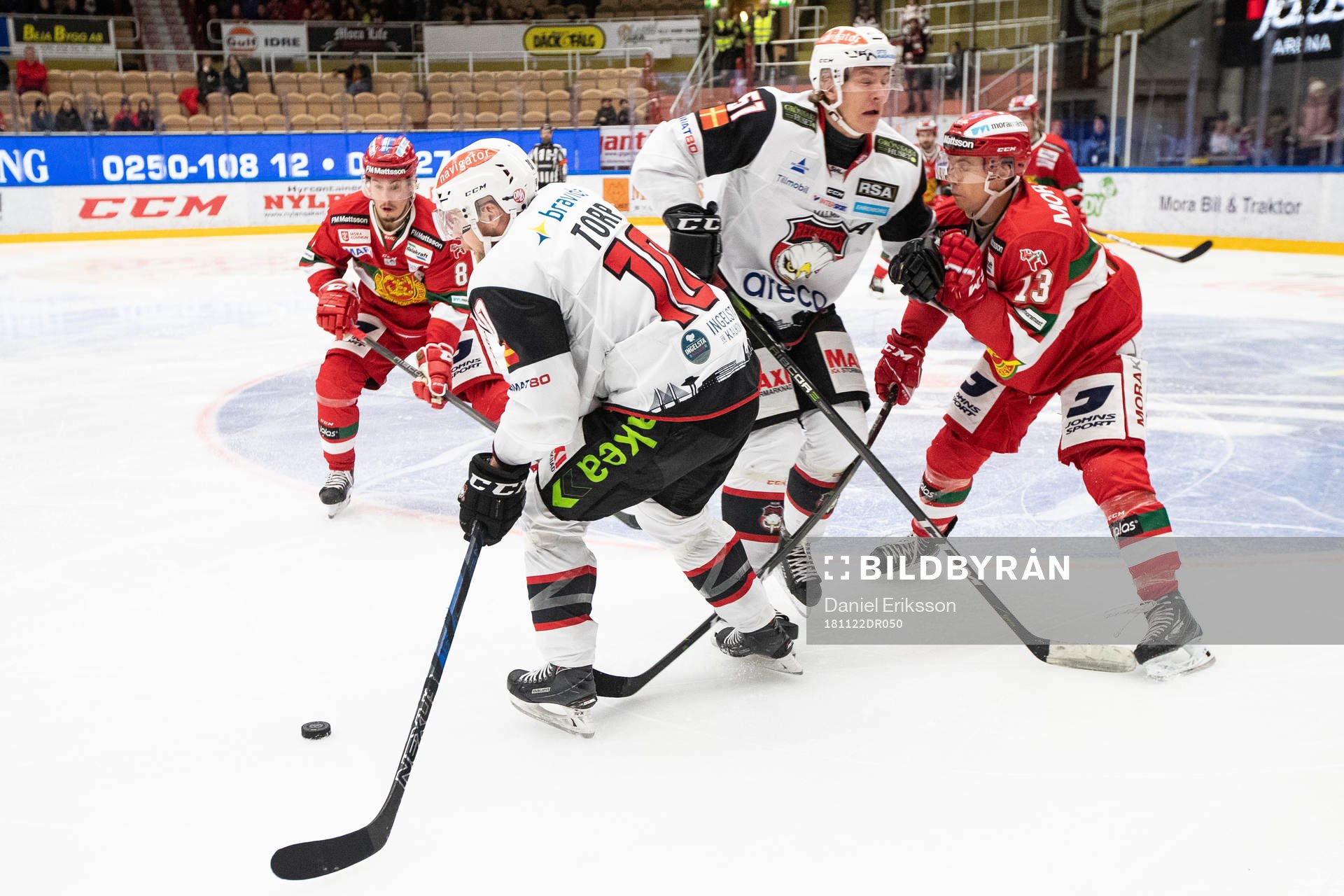 Malmö Redhawks Nichlas Torp och Emil Sylvegård  och Moras