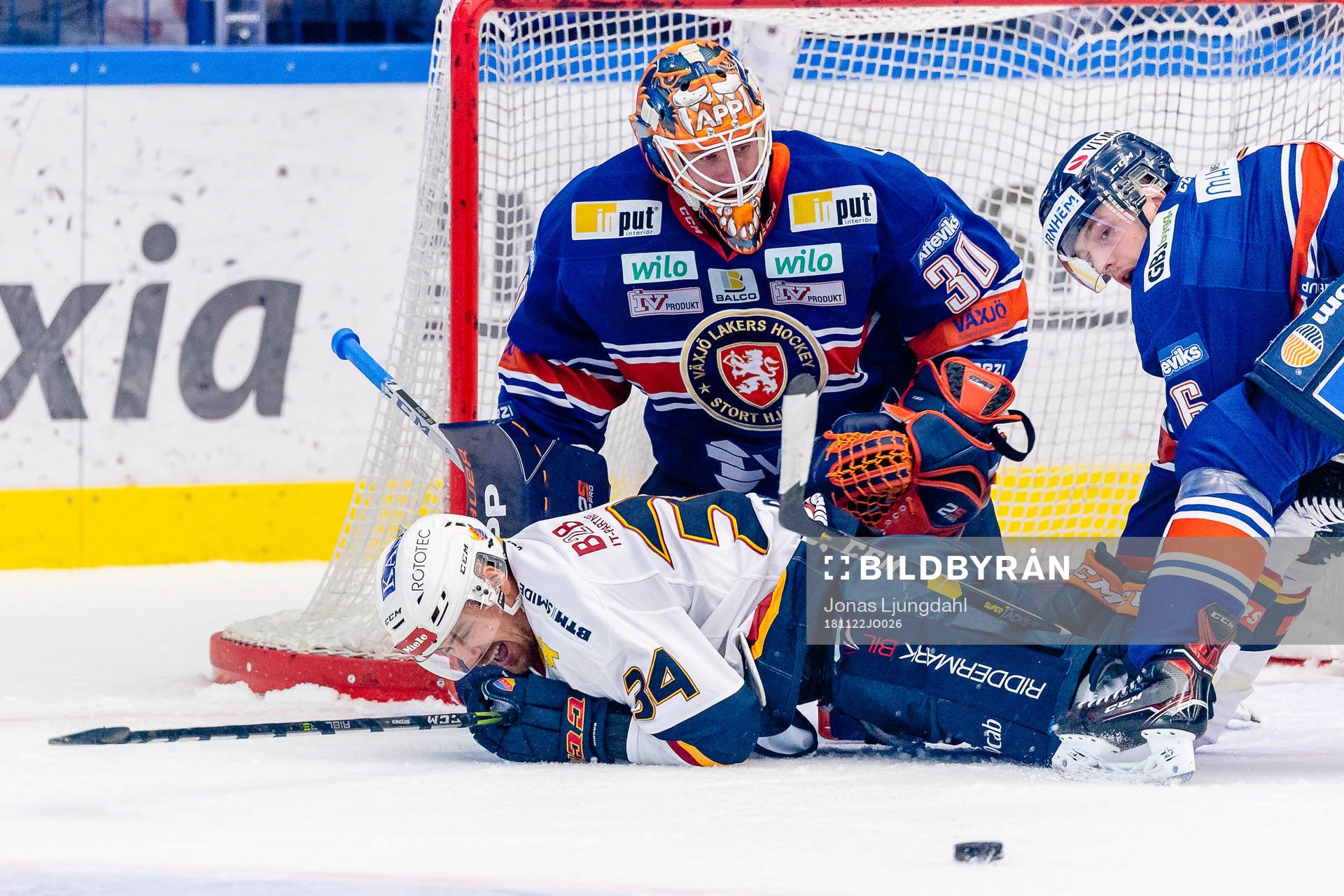 Djurgårdens Daniel Brodin faller