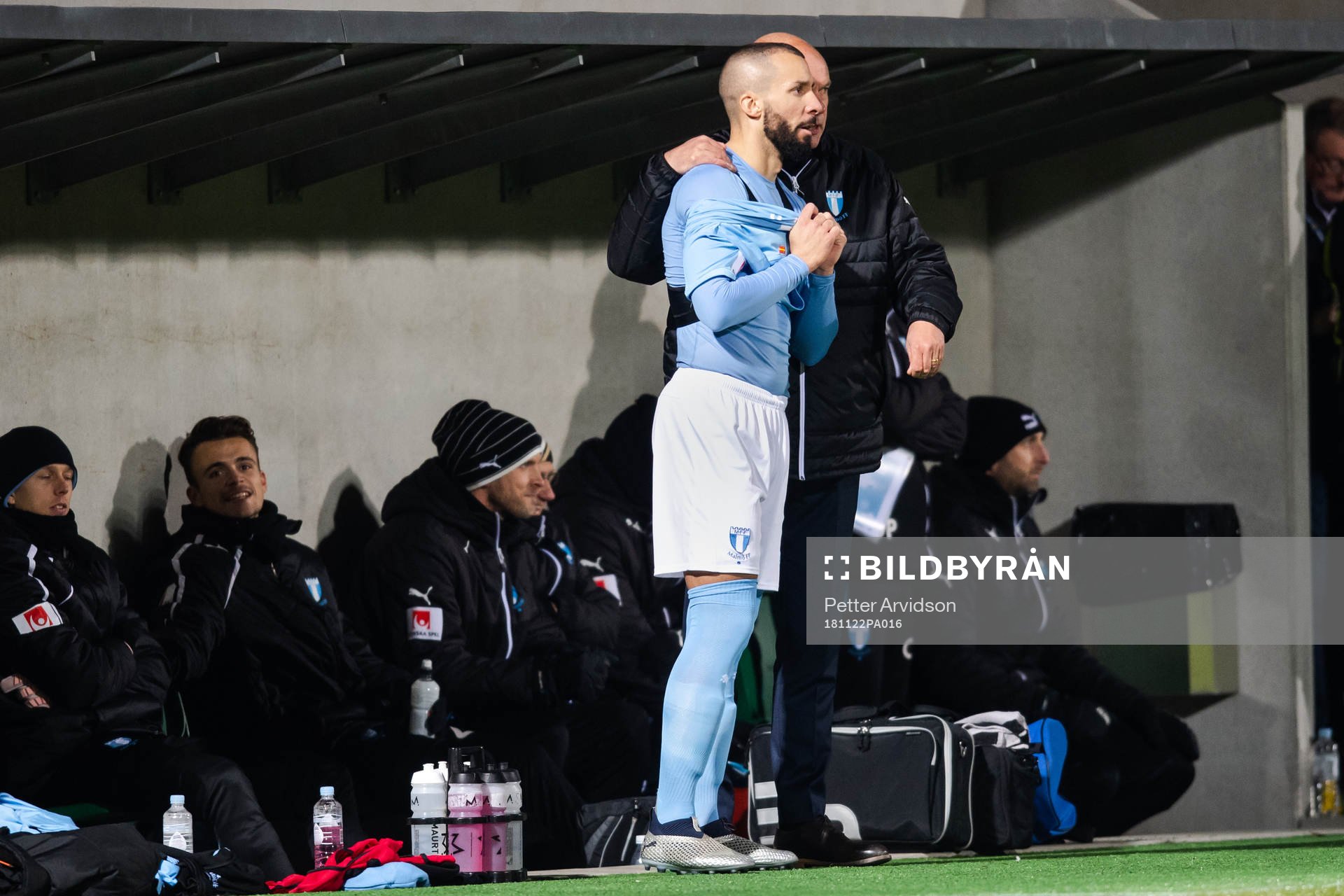 Malmö FFs tränare Uwe Rösler  i samtal med Guillermo