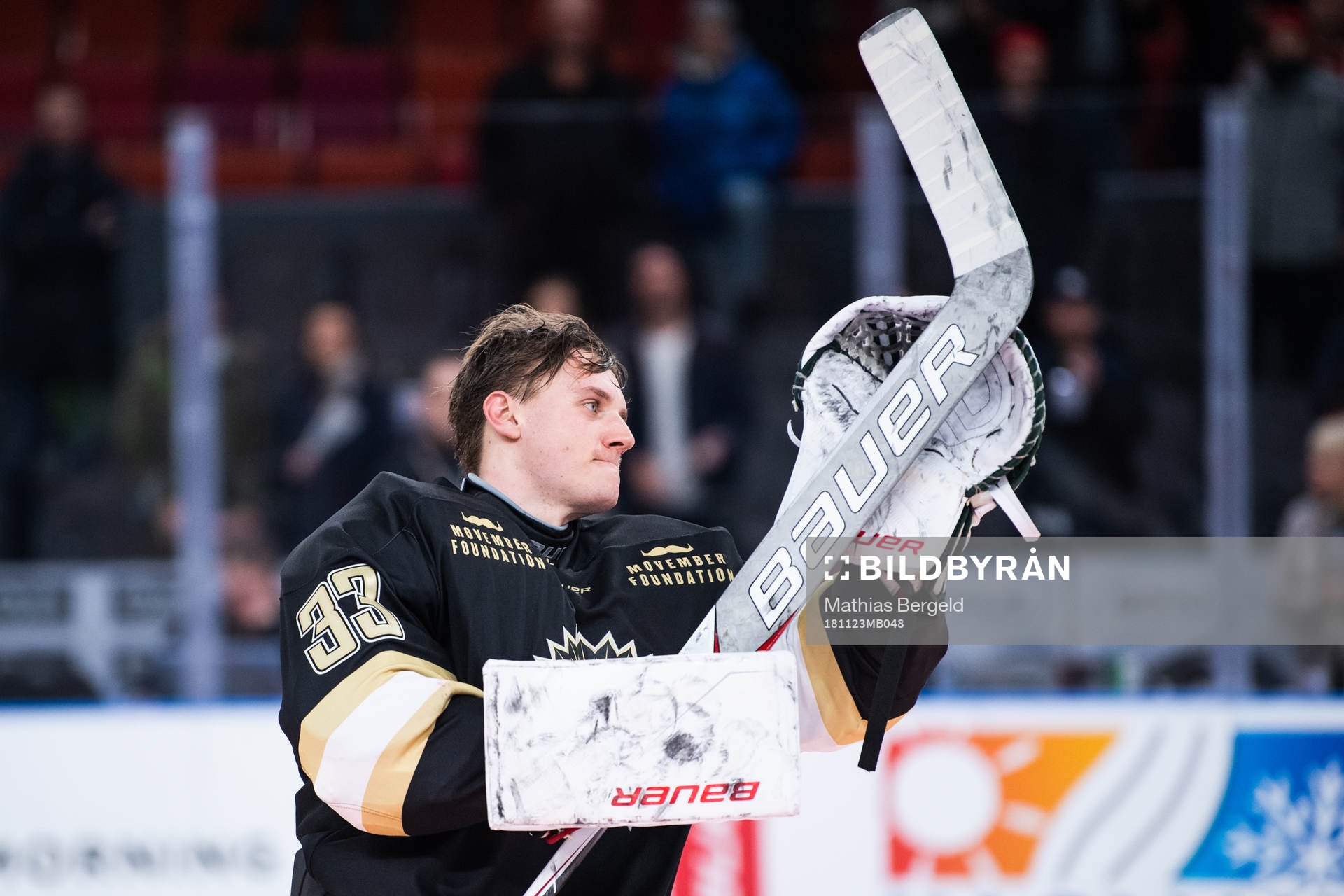 Frölundas målvakt Johan Mattsson jublar