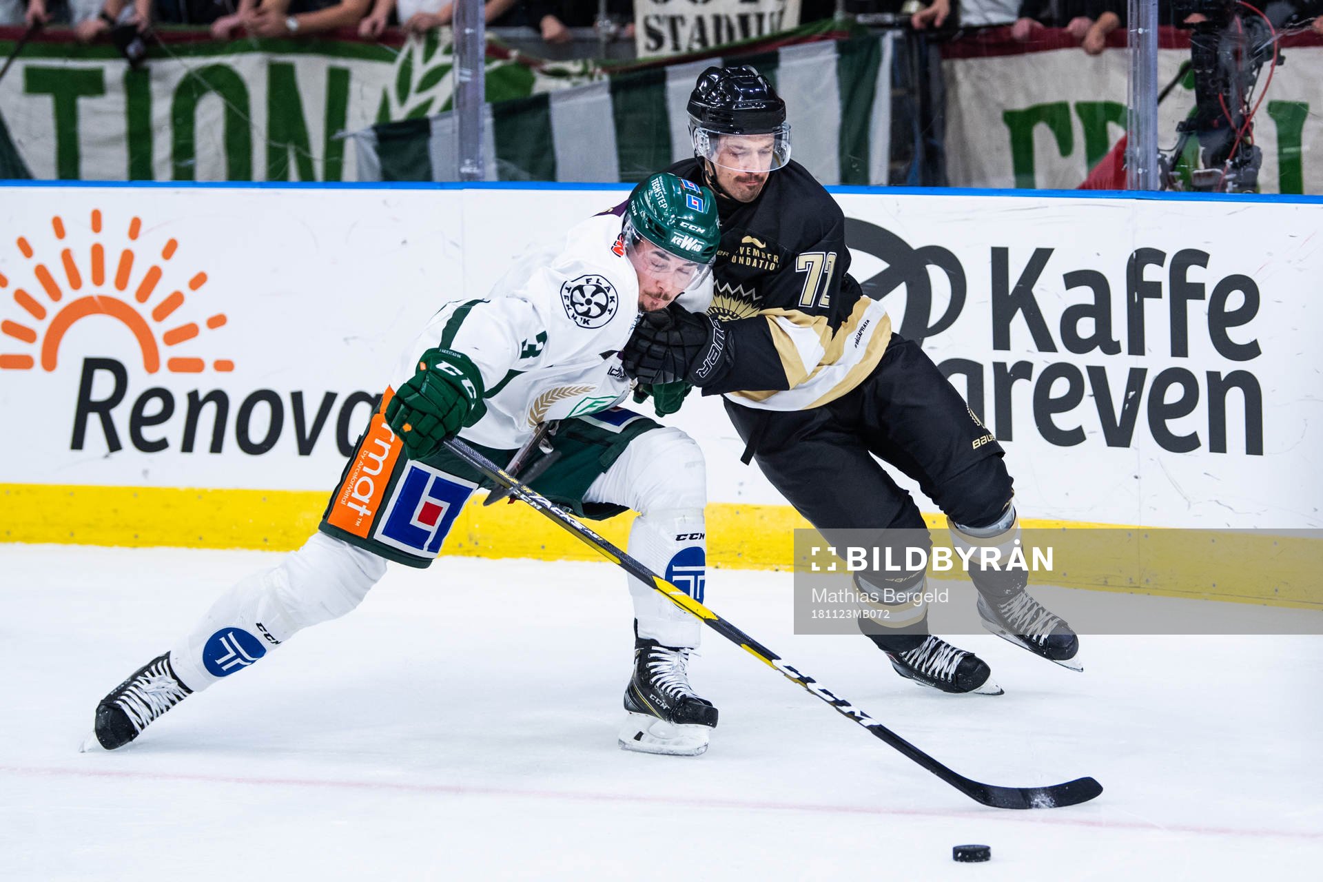 Färjestads Jens Westin och Frölundas Patrik Carlsson i