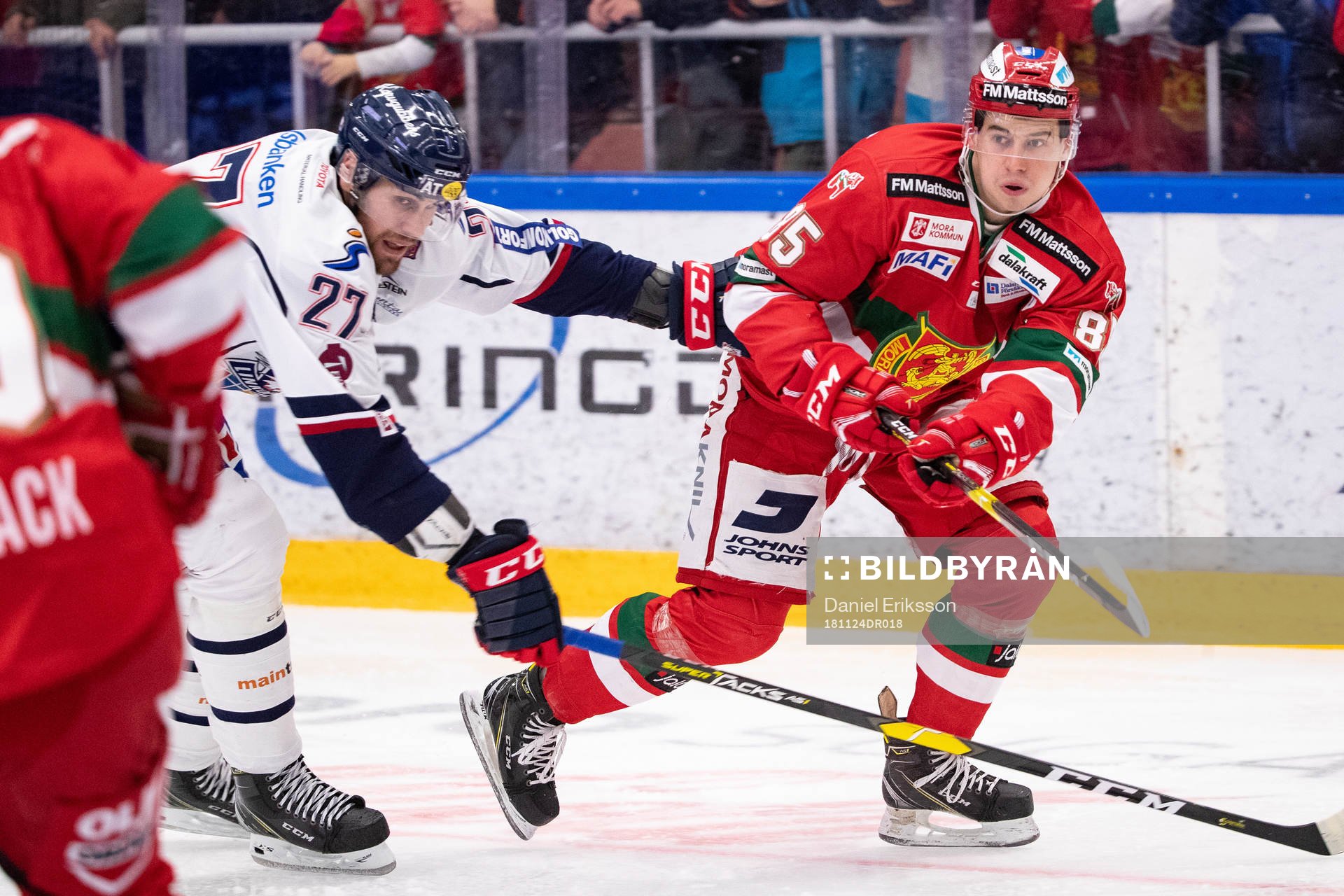 Linköpings Dan Pettersson och Moras Michael Haga