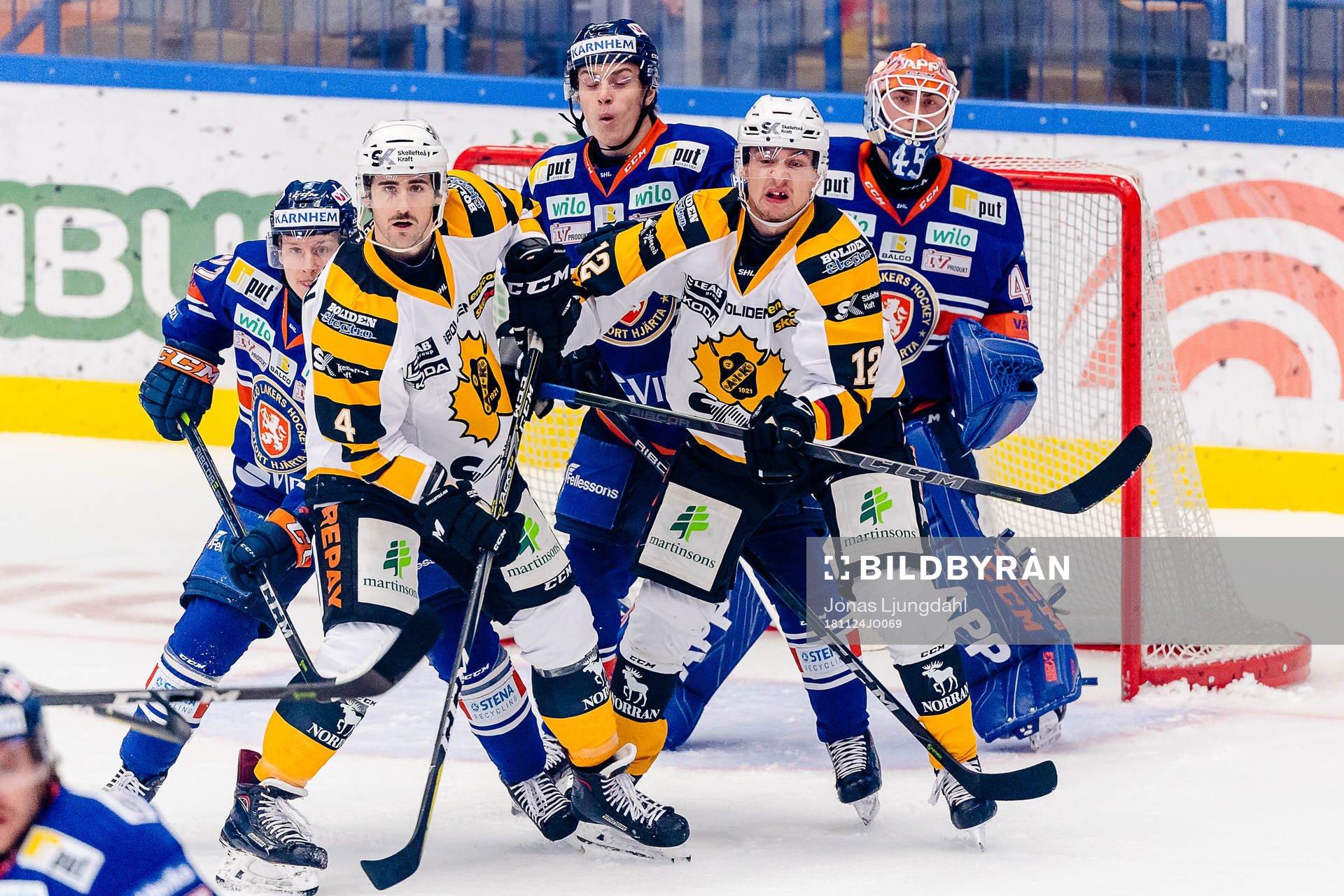Skellefteås Bud Holloway och Adam Pettersson framför