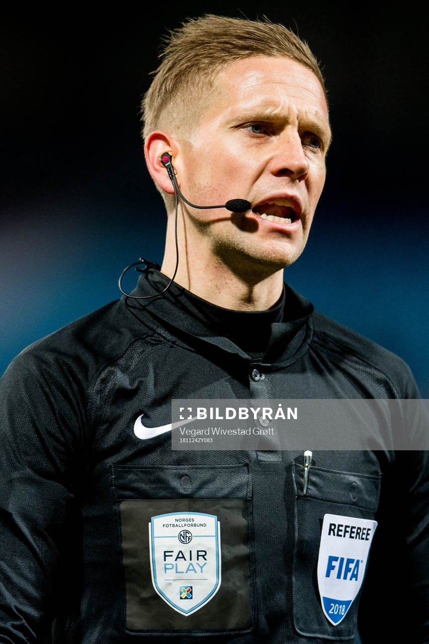 Espen Andreas Eskås, referee