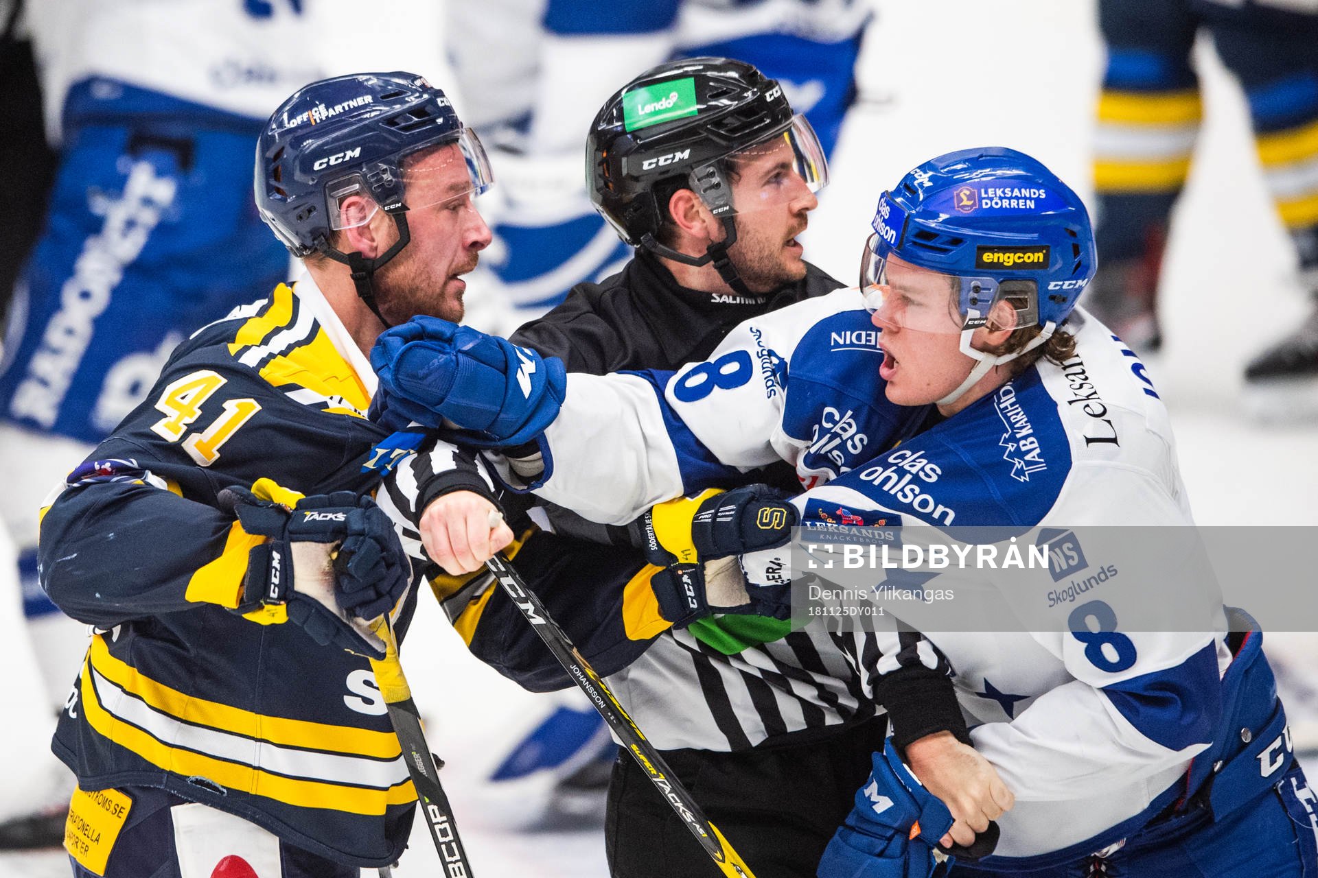 Gruff mellan Sveriges Stefan Gråhns och Leksands Filip
