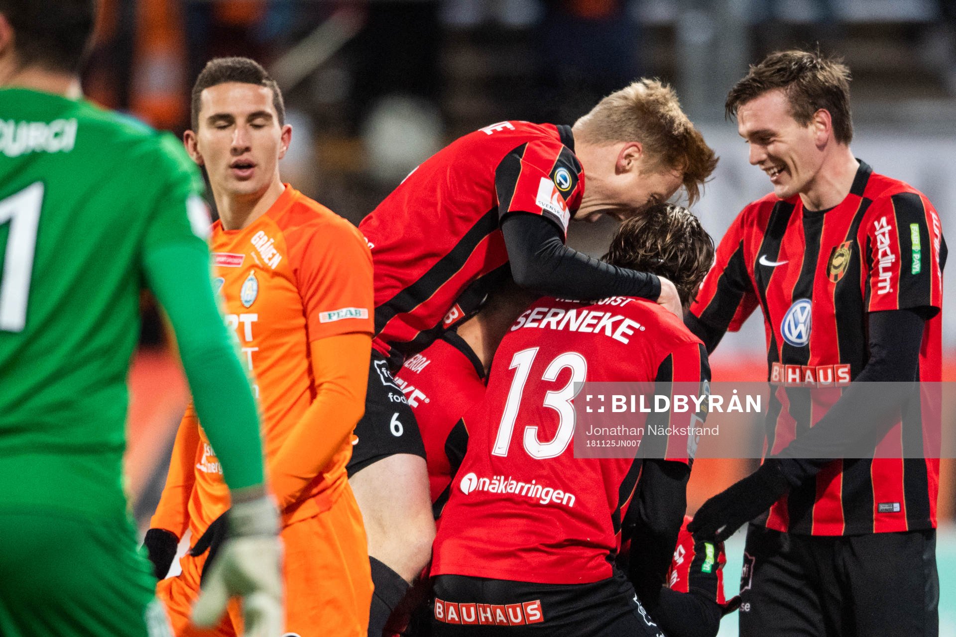 Brommapojkarnas Ludvig Öhman Silwerfeldt jublar med