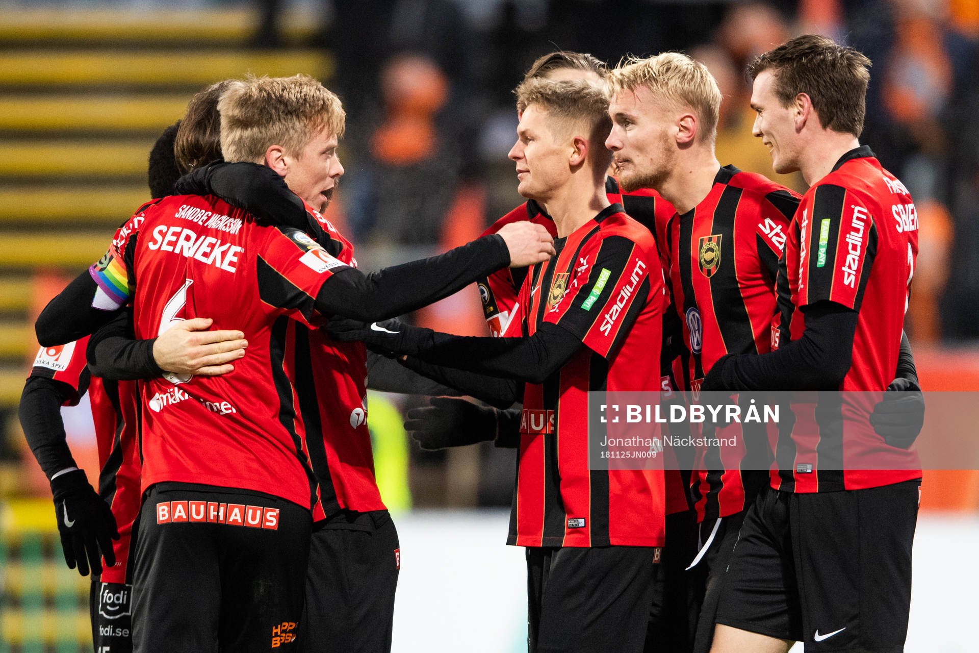 Brommapojkarnas Ludvig Öhman Silwerfeldt jublar med