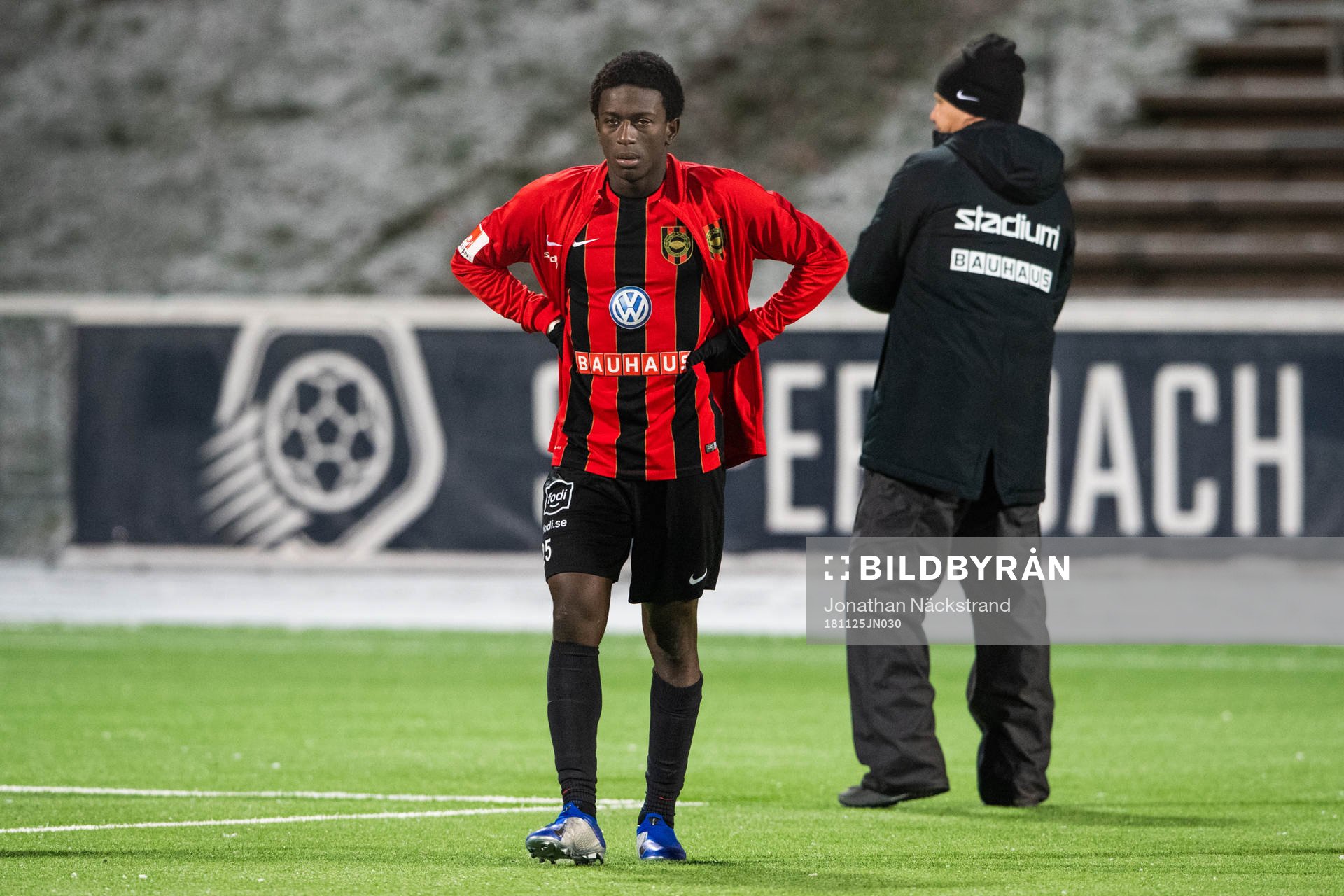 Brommapojkarnas Jack Lahne deppar