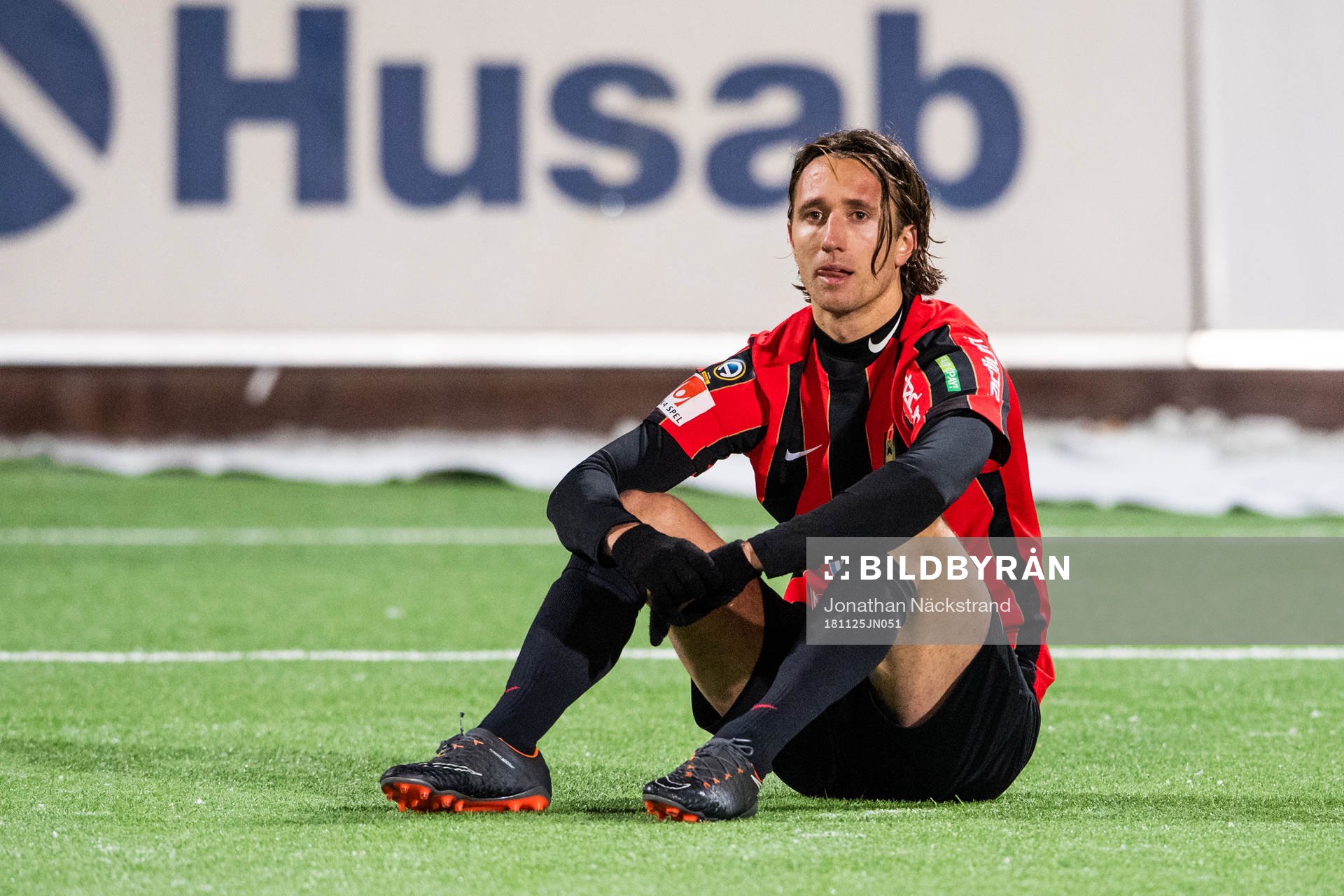 Brommapojkarnas Philip Hellquist deppar