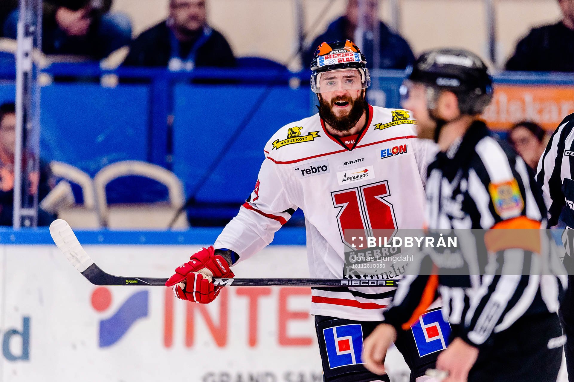 Örebros Nick Ebert visar känslor