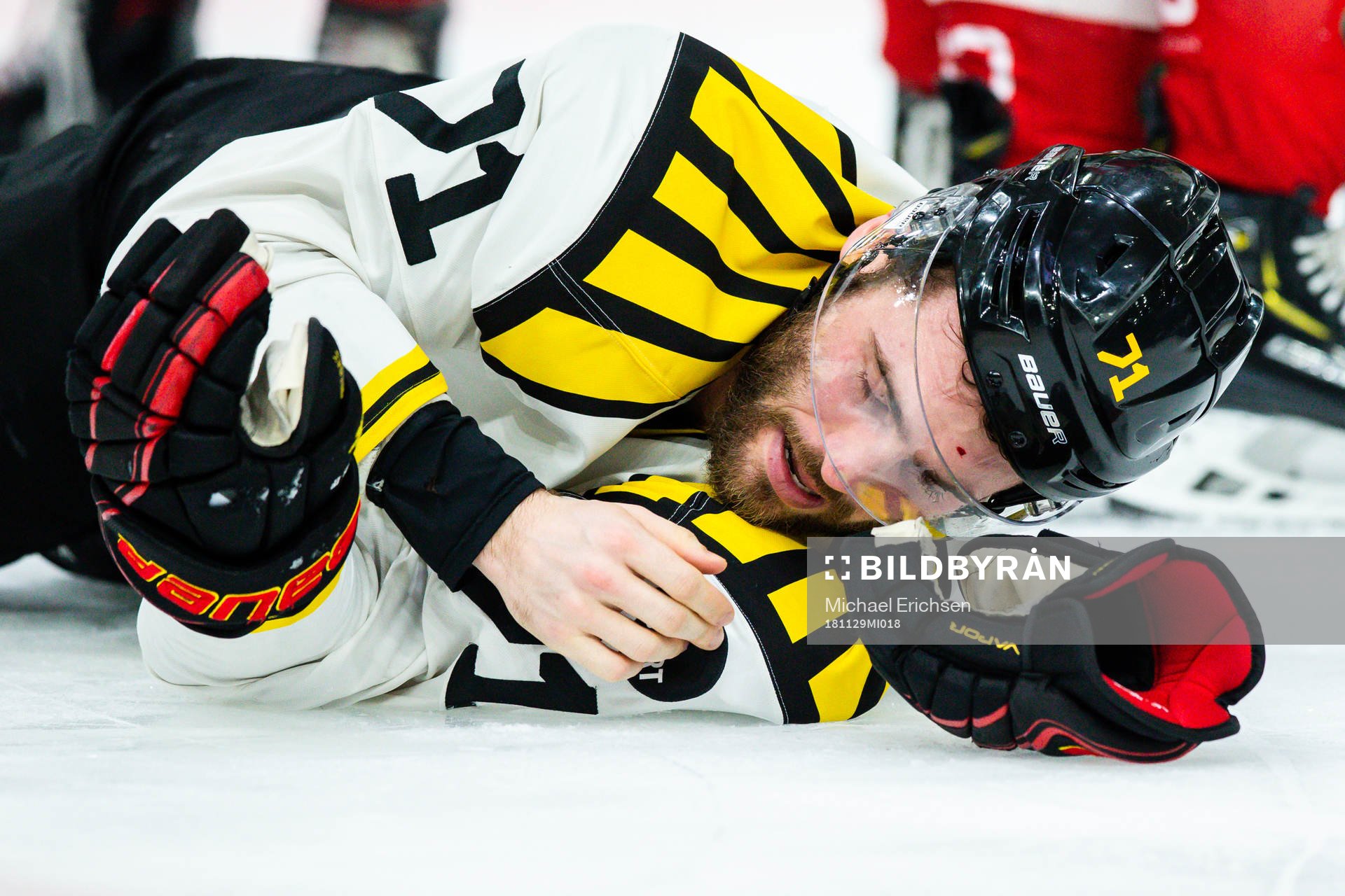 Brynäs Robert Kousal har ont