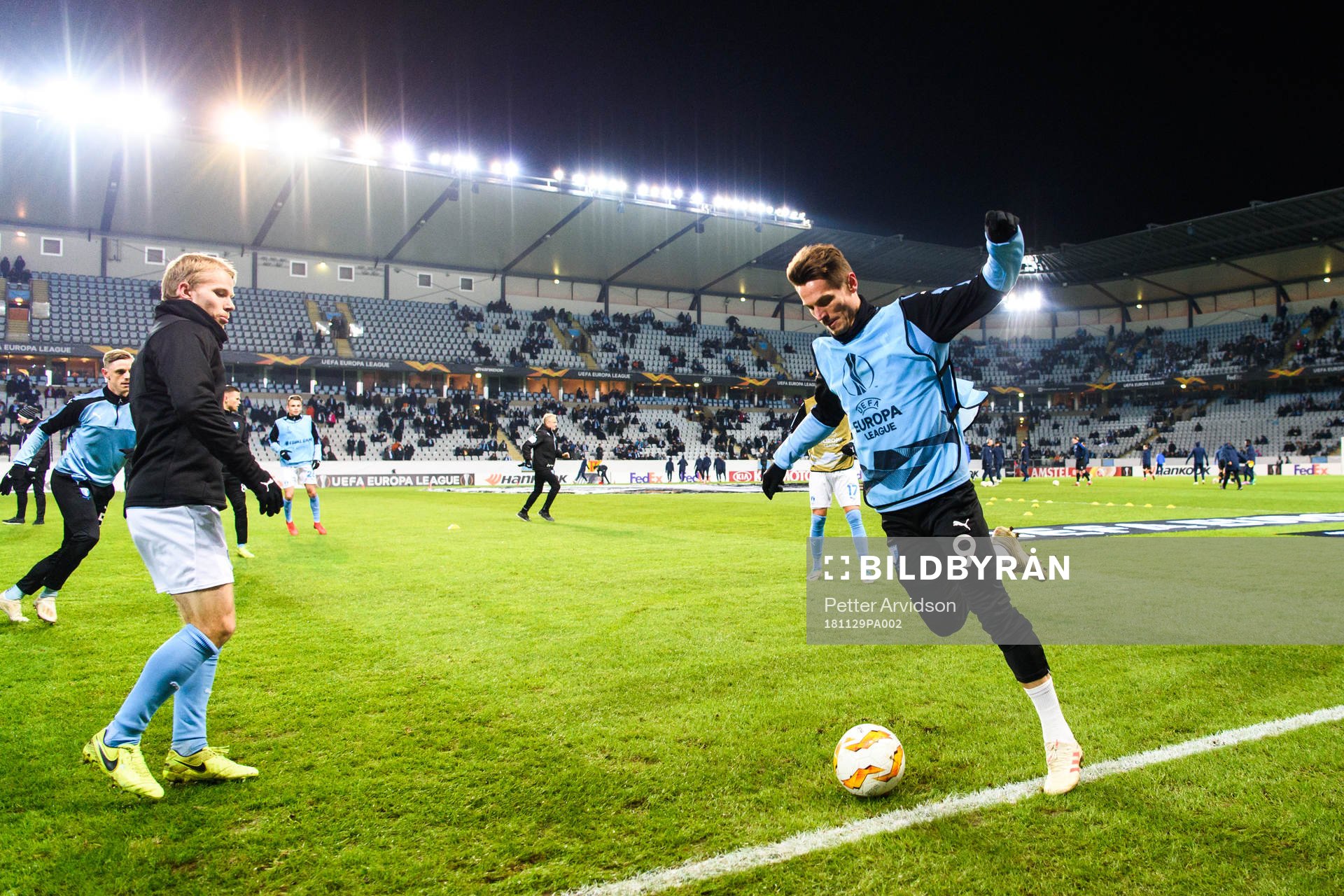 Oscar Lewicki and Markus Rosenberg of Malmö FF