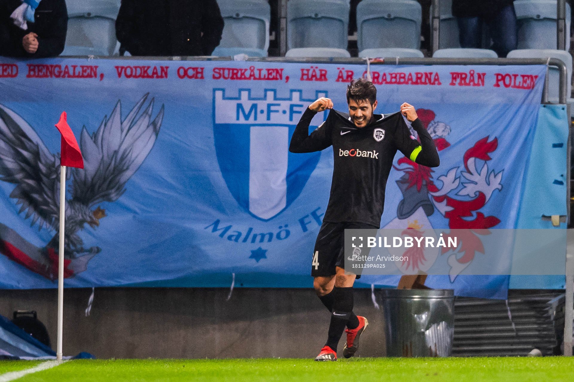 Alejandro Pozuelo of Genk celebrates after 0-1 during the Europa league match between Malmö FF and Genk on November 29, 2018 in Malmö.