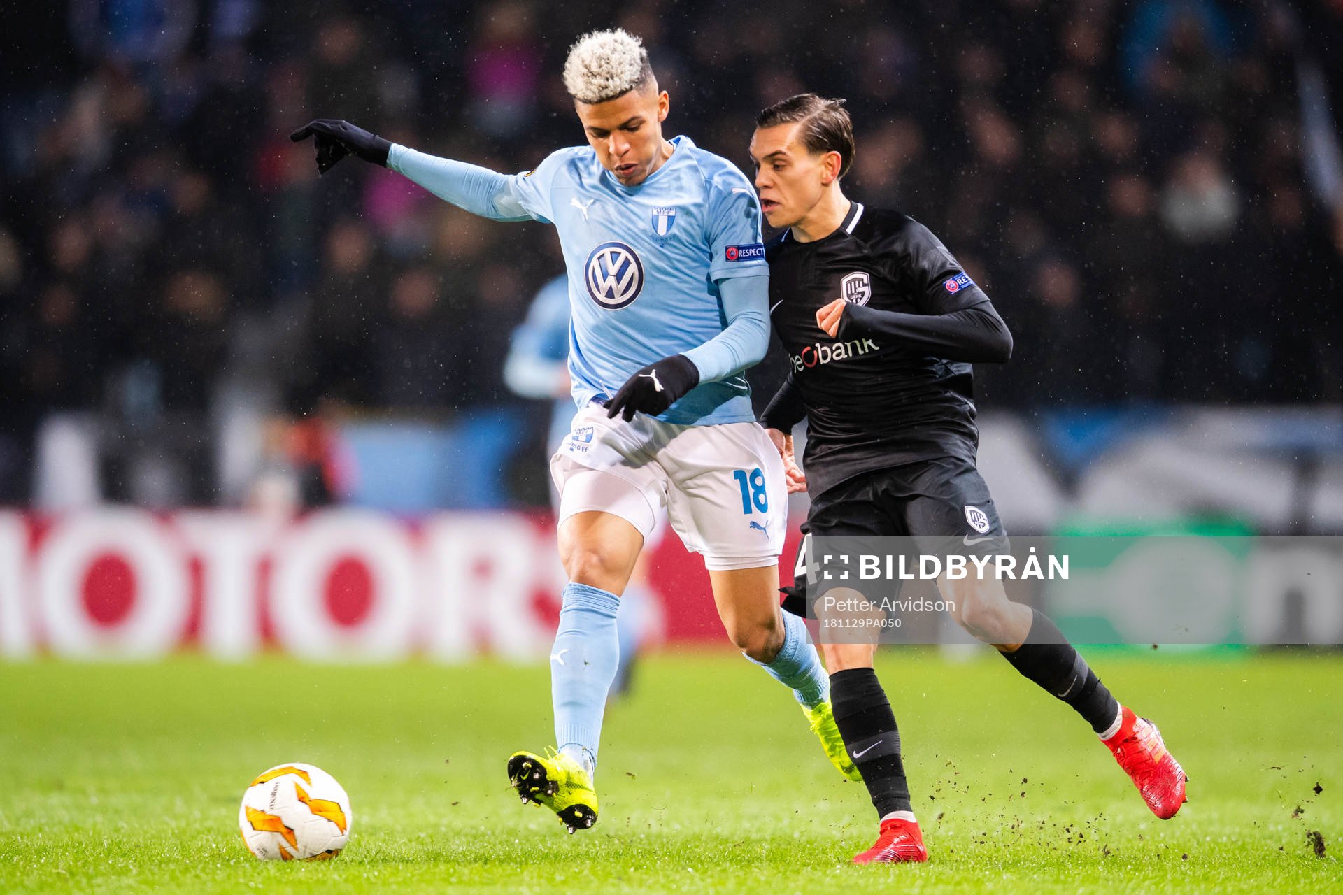 Romain Gall of Malmö FF and Leandro Trossard of Genk