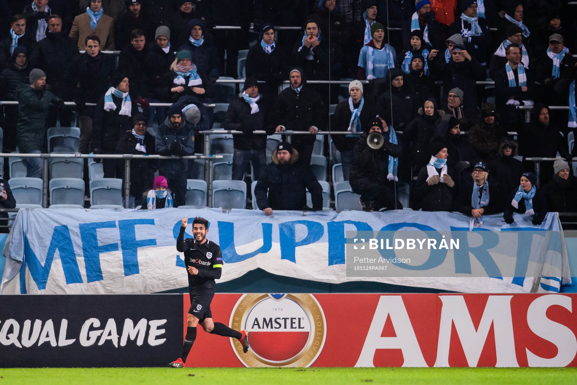 Alejandro Pozuelo of Genk celebrates after 0-1 during the Europa league match between Malmö FF and Genk on November 29, 2018 in Malmö.