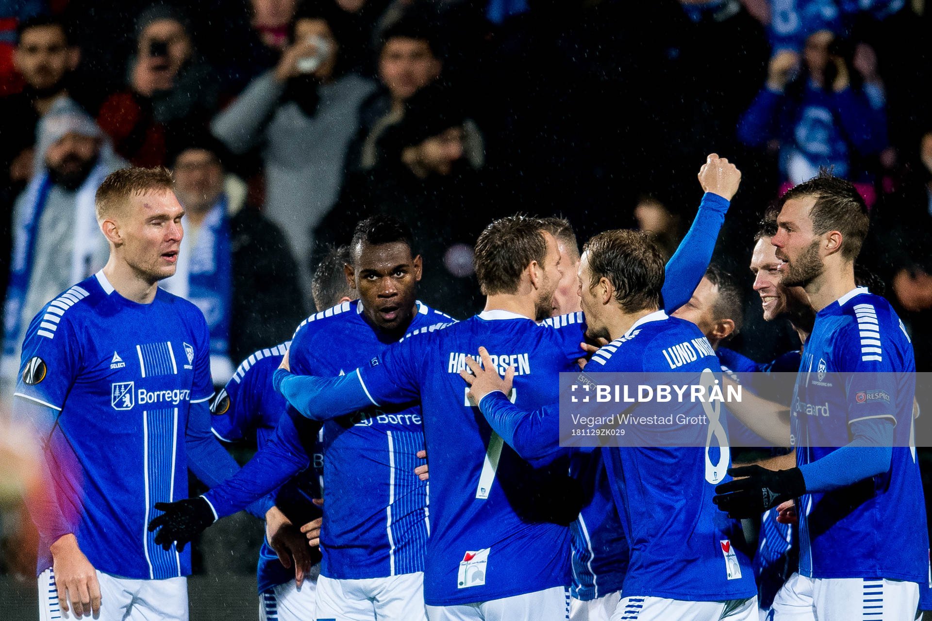 Rashad Muhammed of Sarpsborg 08 celebrates with teammates