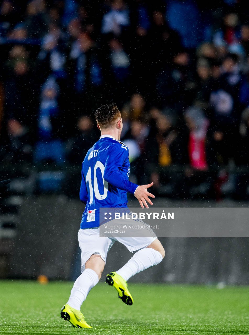 Tobias Heintz of Sarpsborg 08 celebrates
