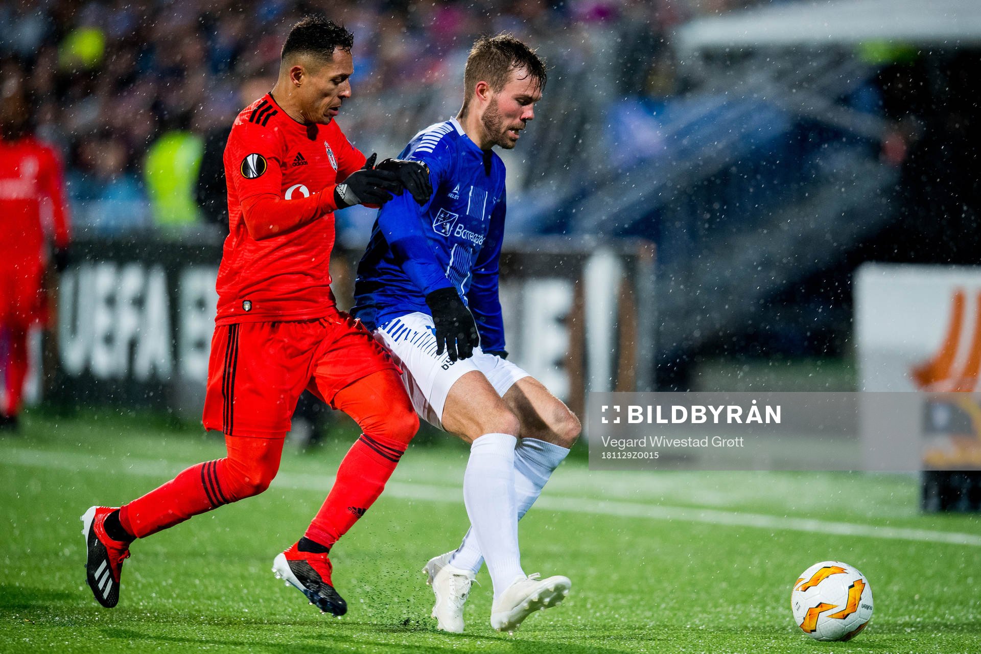 Adriano Correia of Besiktas and Patrick Mortensen of