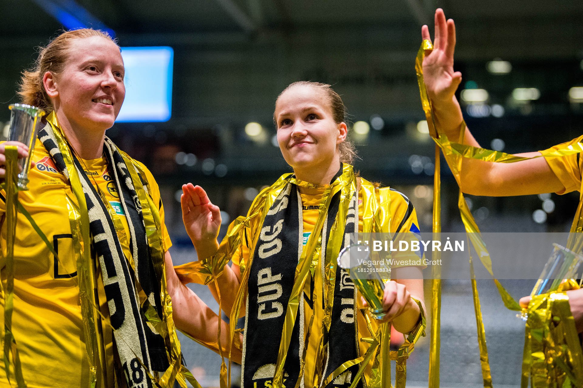 Anna Åsa Olivia Westerlund and Guro Reiten of LSK Kvinner