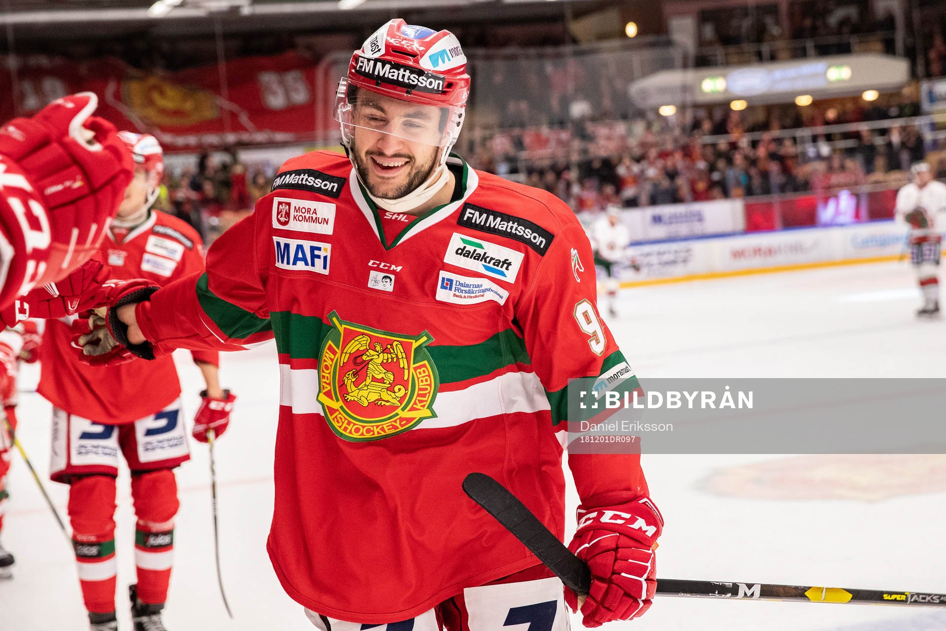 Moras Niki Petti jublar