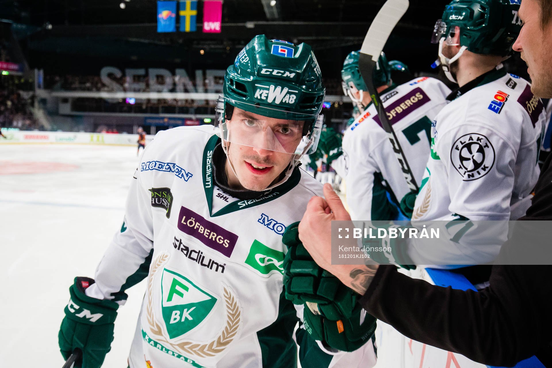 Färjestads Sebastian Erixon jublar