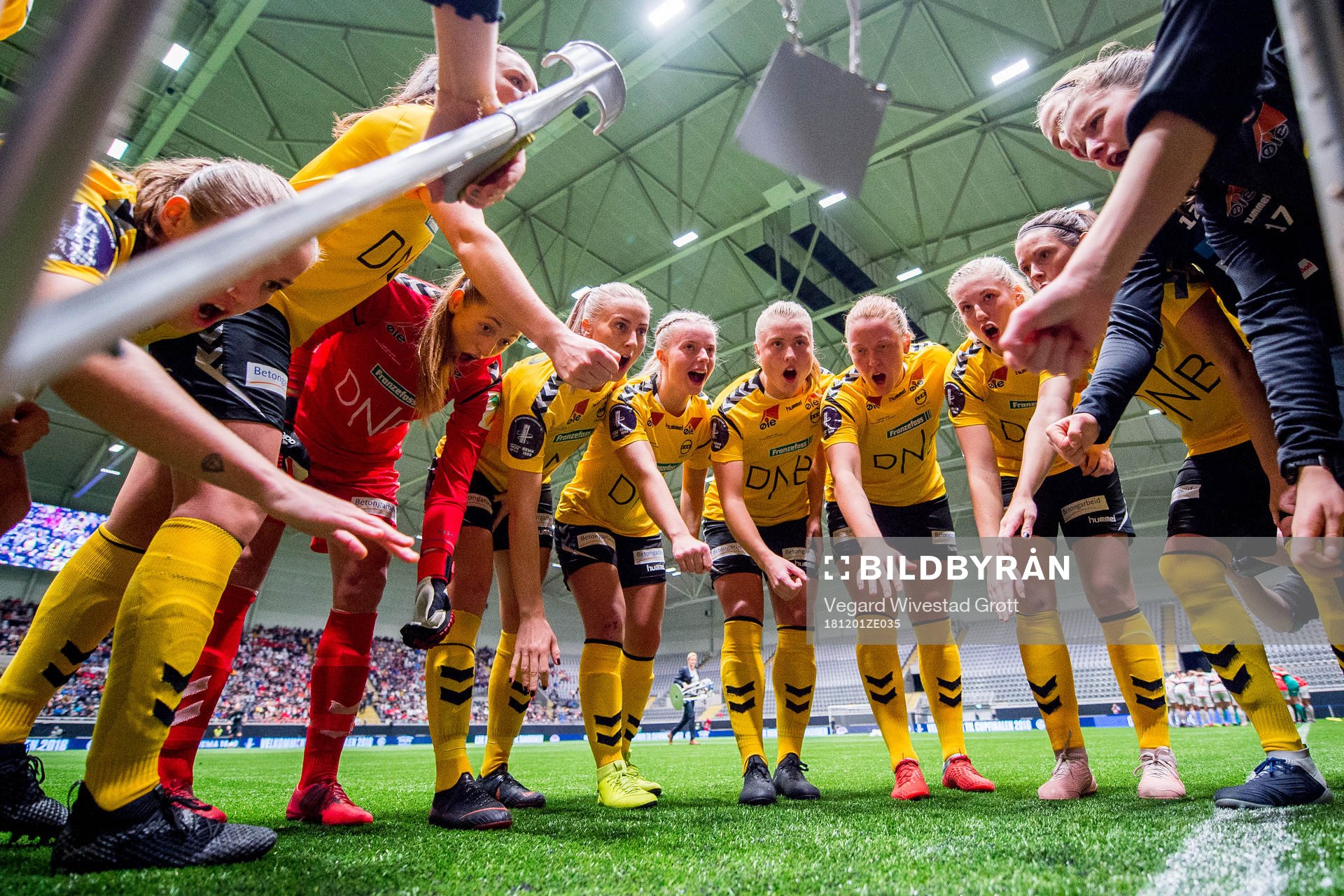 Guro Reiten, Ingrid Syrstad Engen, goalkeeper Cecilie