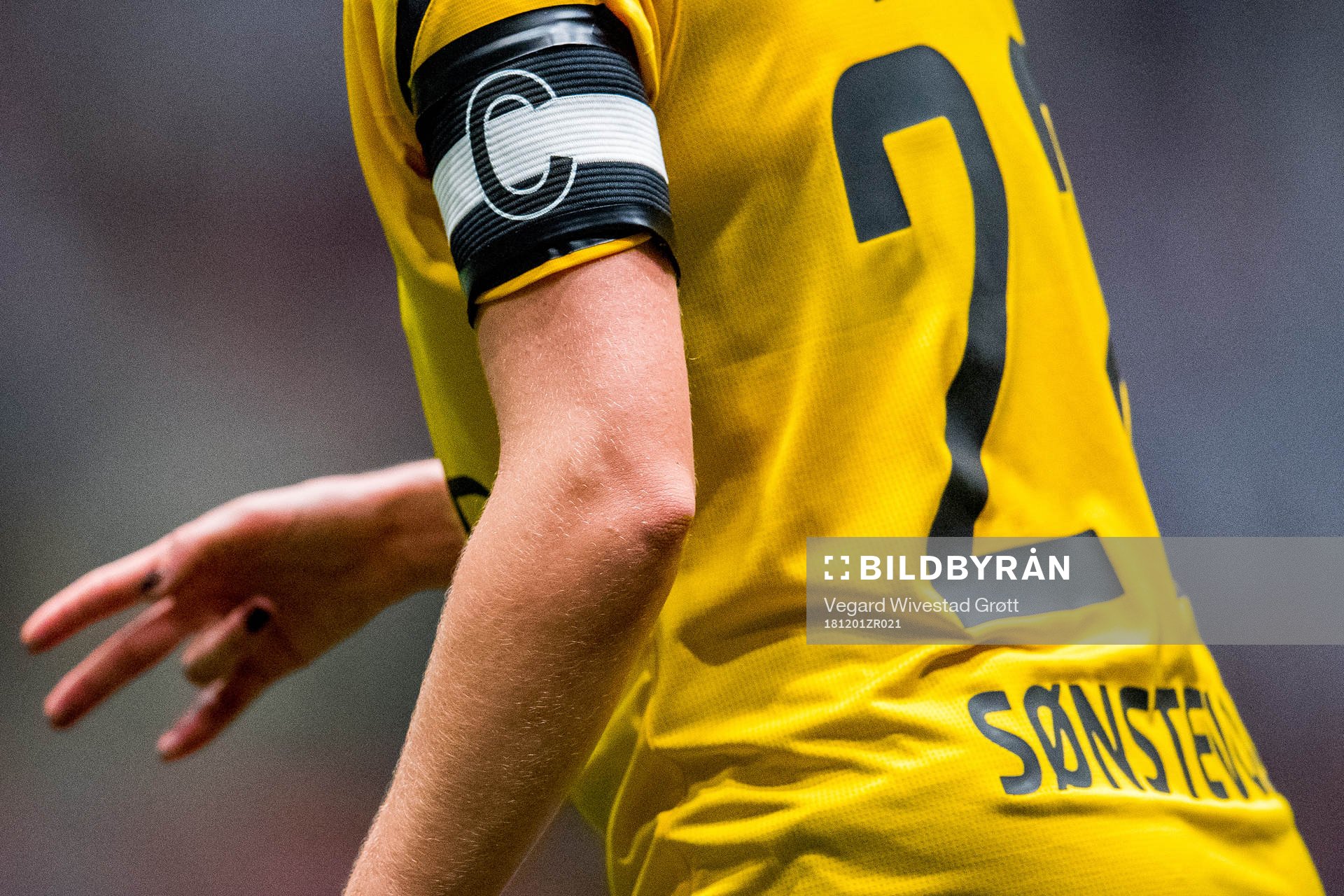 The captain's armband of Anja Sønstevold of LSK Kvinner