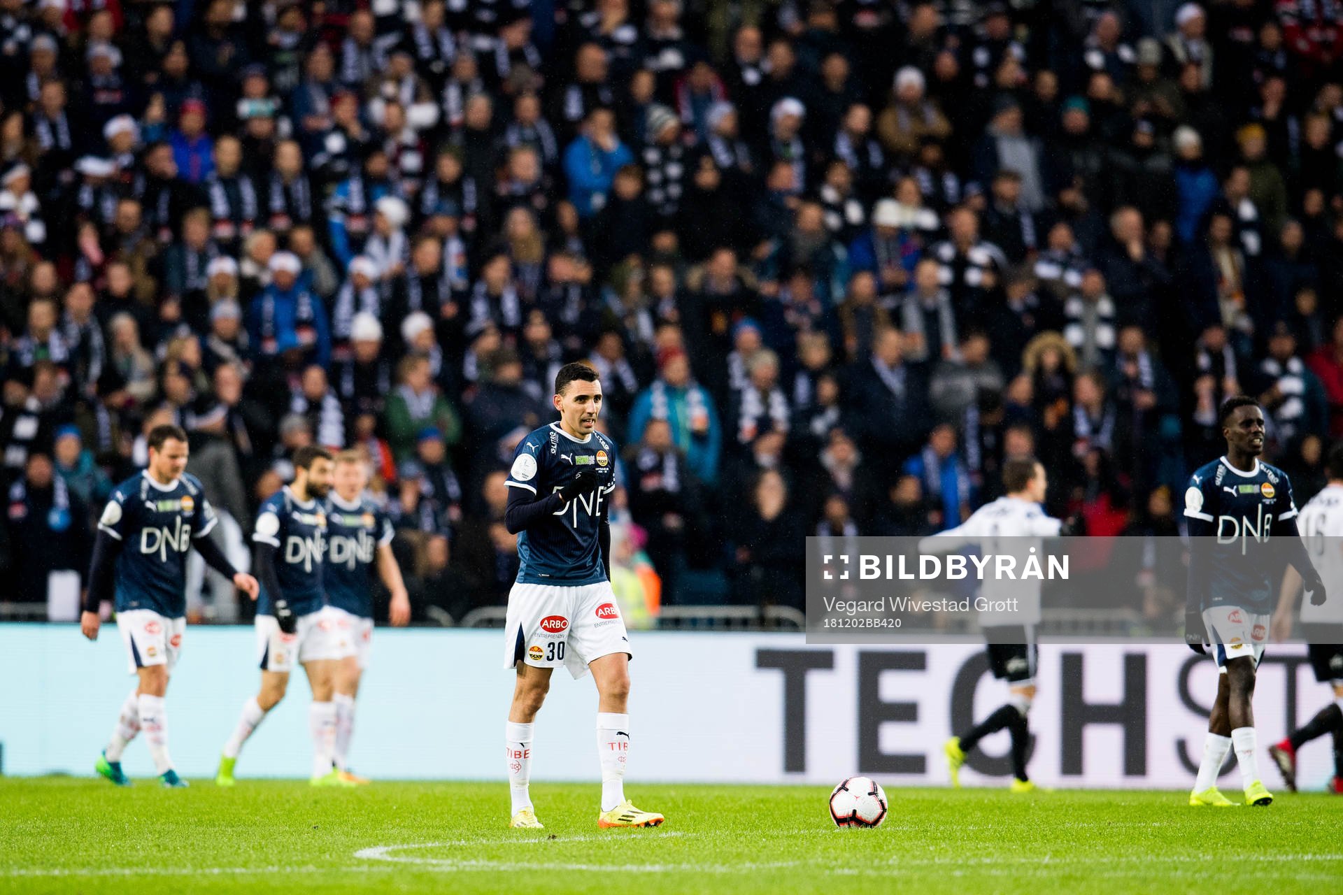 Mustafa Mos Abdellaoue of Strømsgodset looks dejected